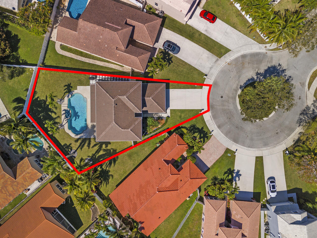 1190 Mahogany Lane