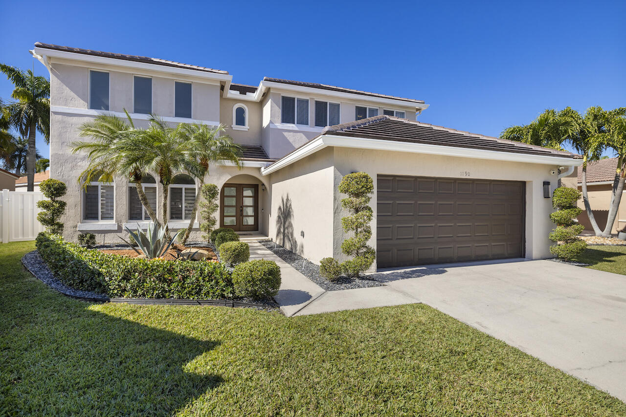 1190 Mahogany Lane