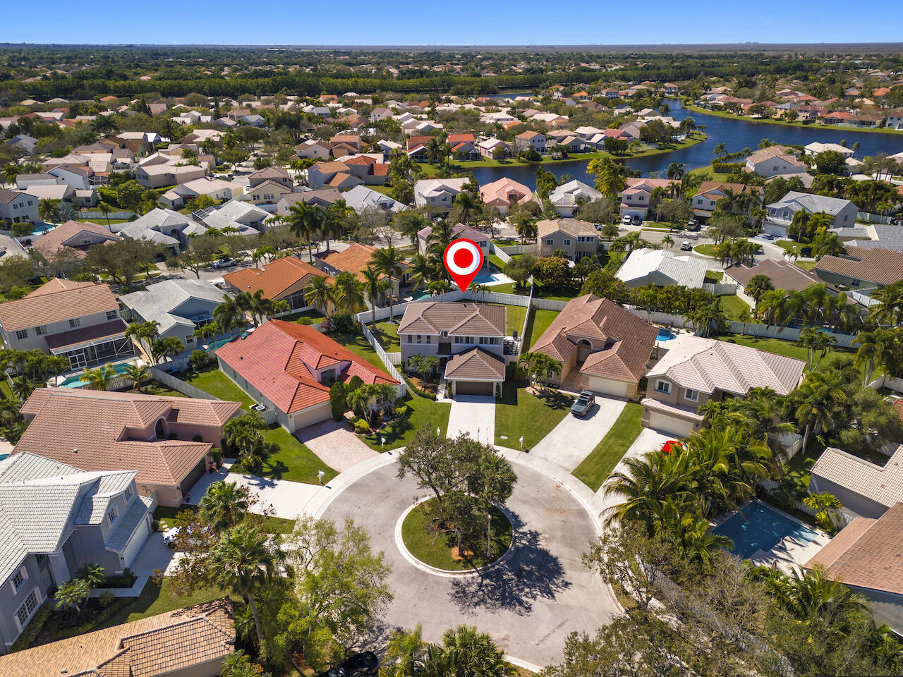 1190 Mahogany Lane