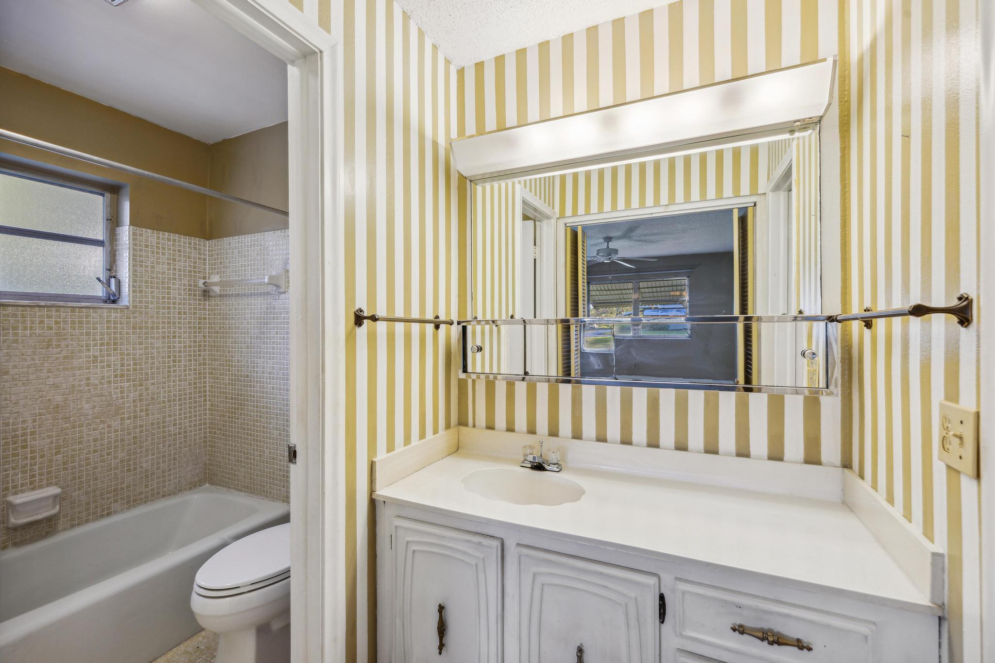 802 High Point Drive E A