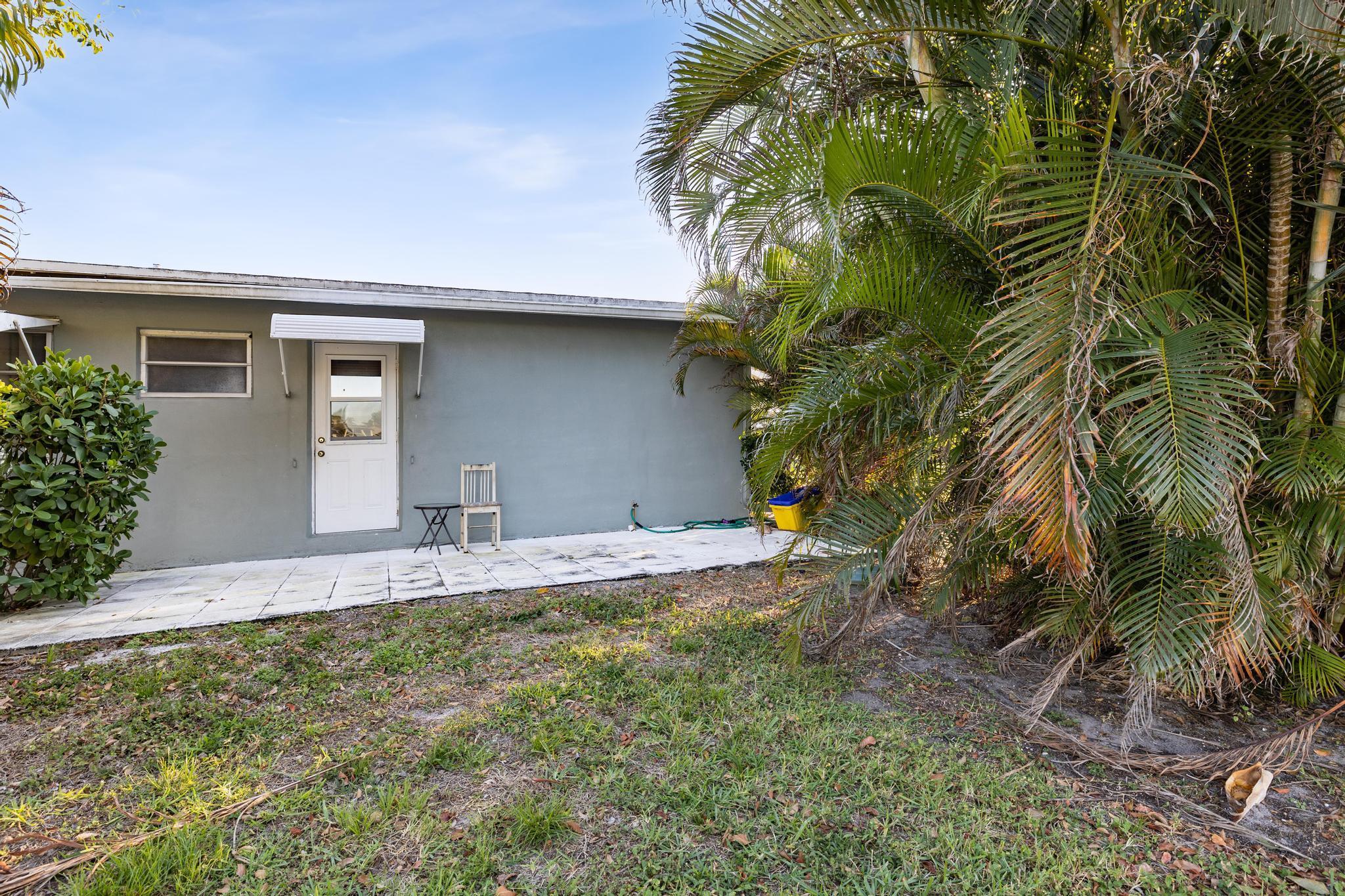 802 High Point Drive E A