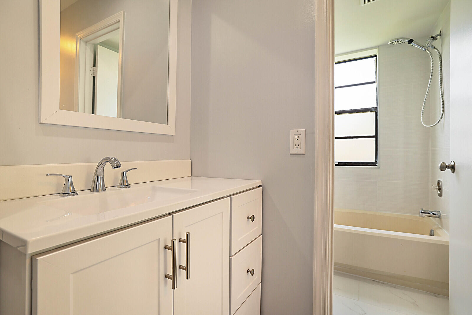 9815 Pineapple Tree Drive 108