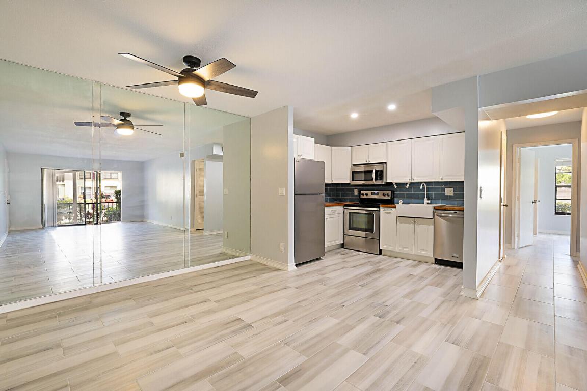 9815 Pineapple Tree Drive 108