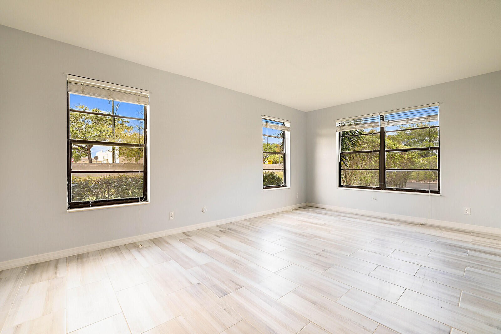 9815 Pineapple Tree Drive 108