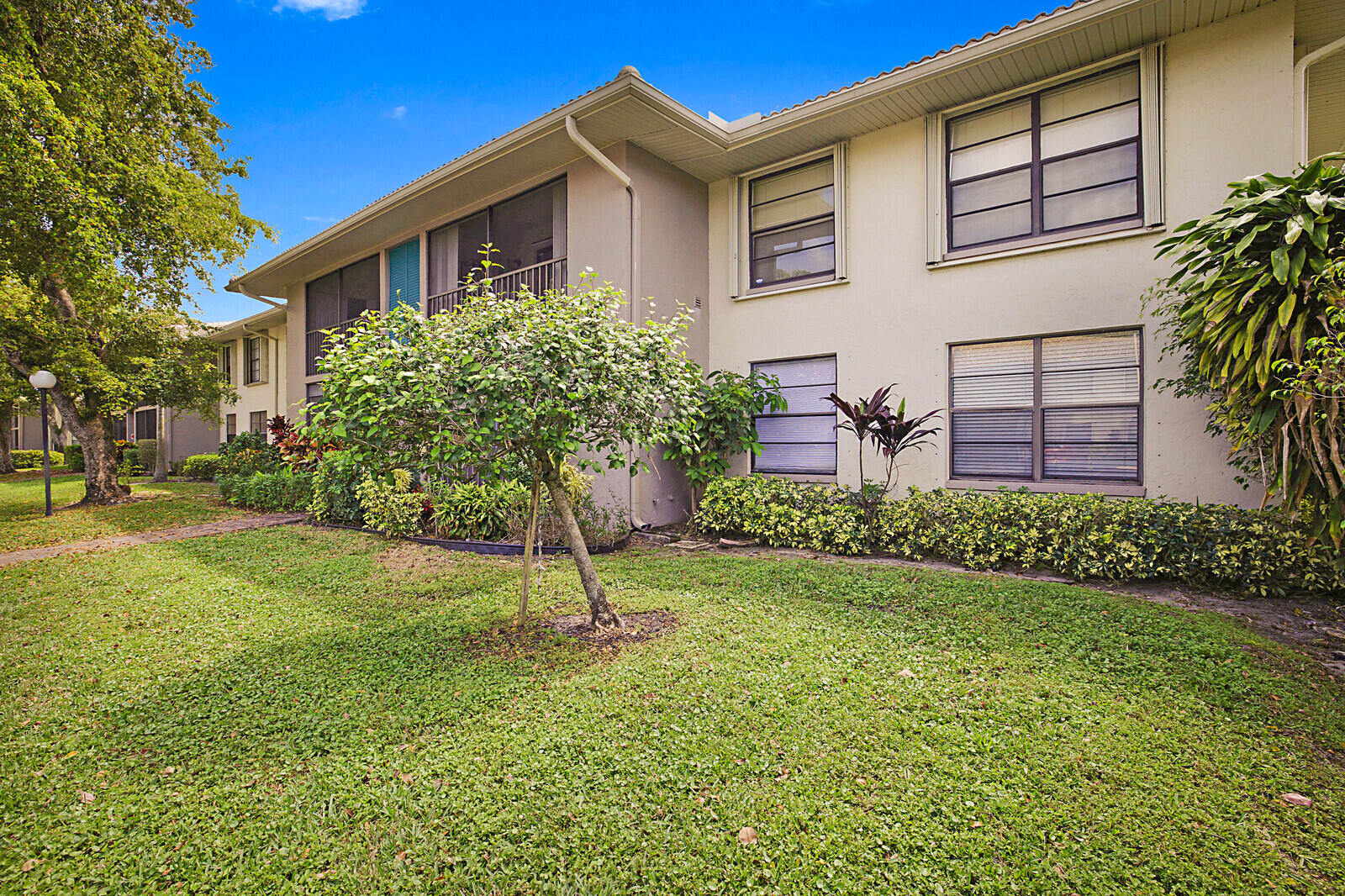 9815 Pineapple Tree Drive 108