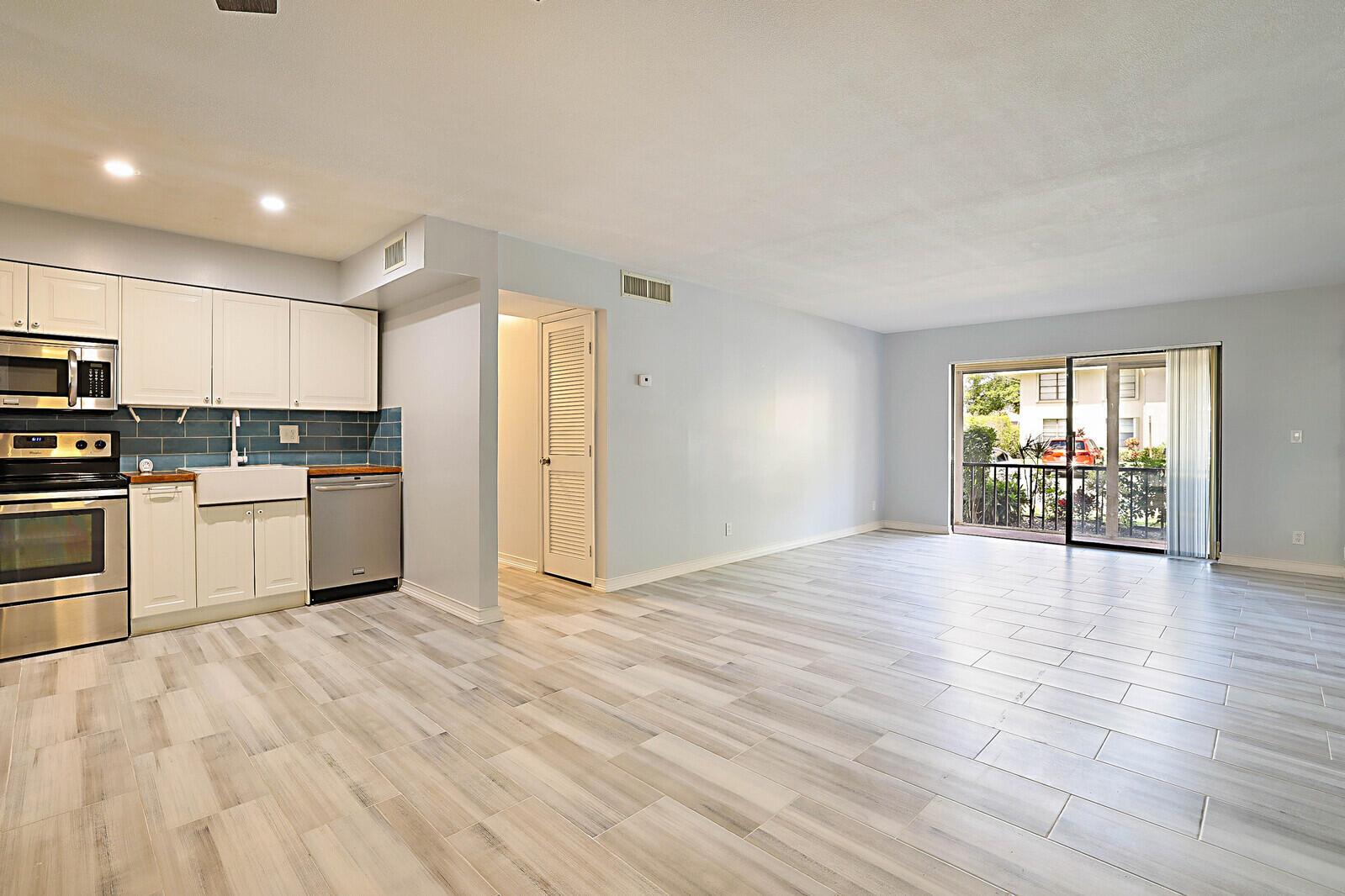 9815 Pineapple Tree Drive 108