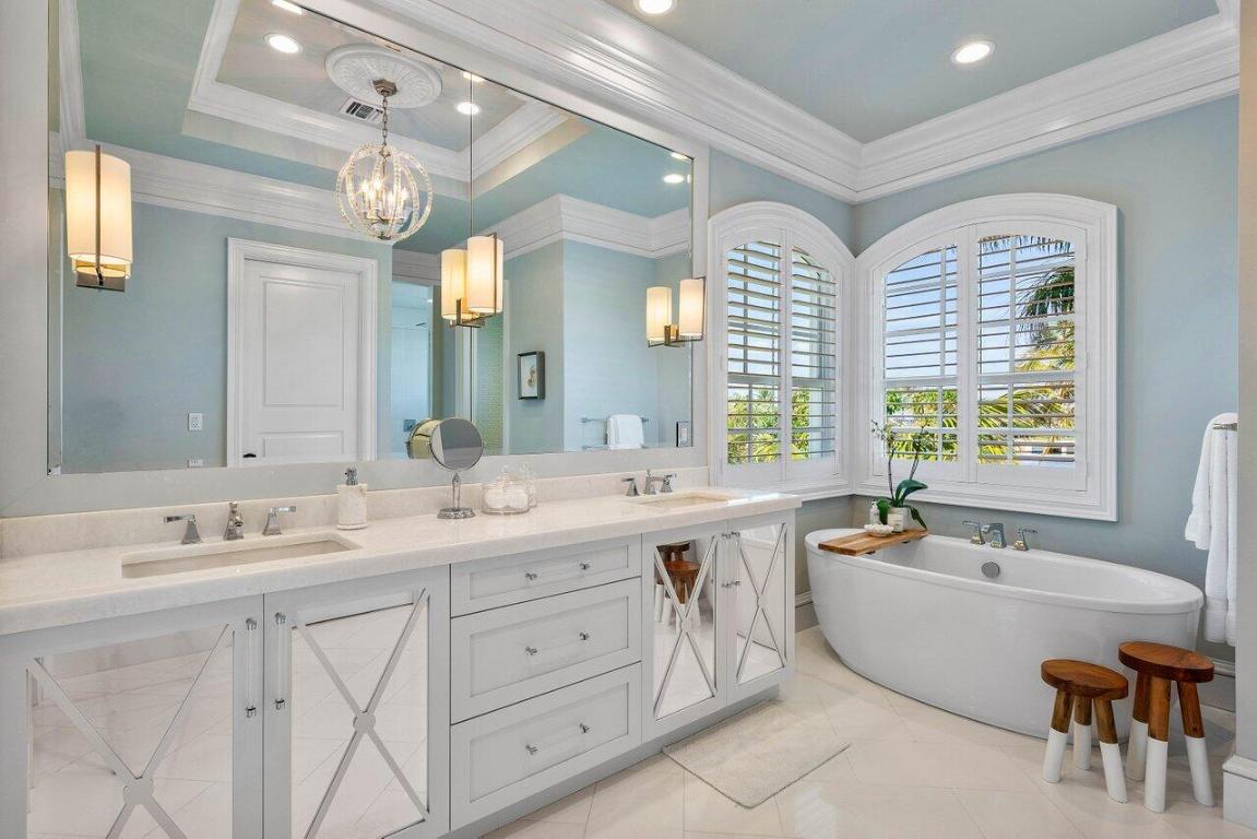 6782 N Ocean Boulevard