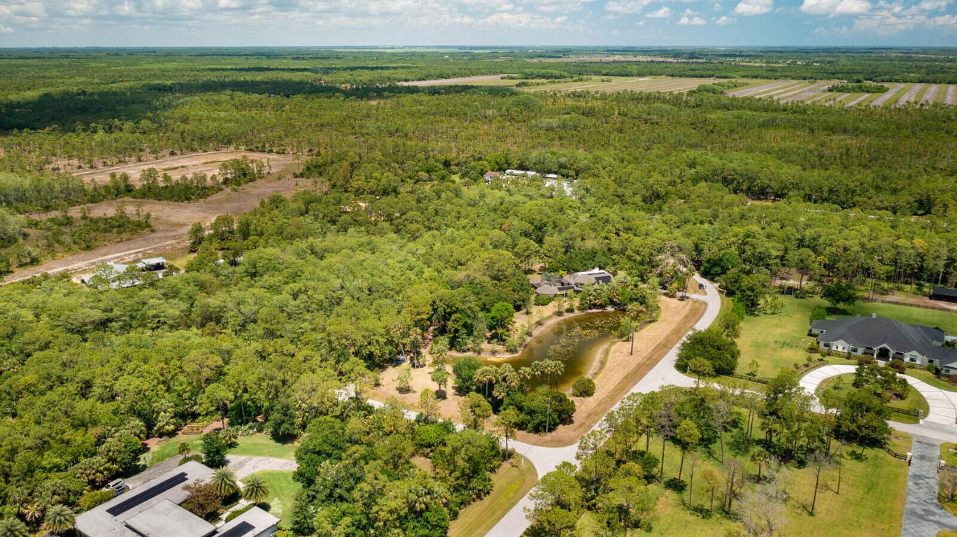 18363 Island Oak Avenue