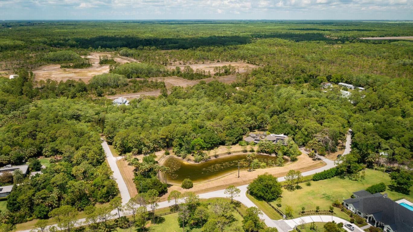 18363 Island Oak Avenue