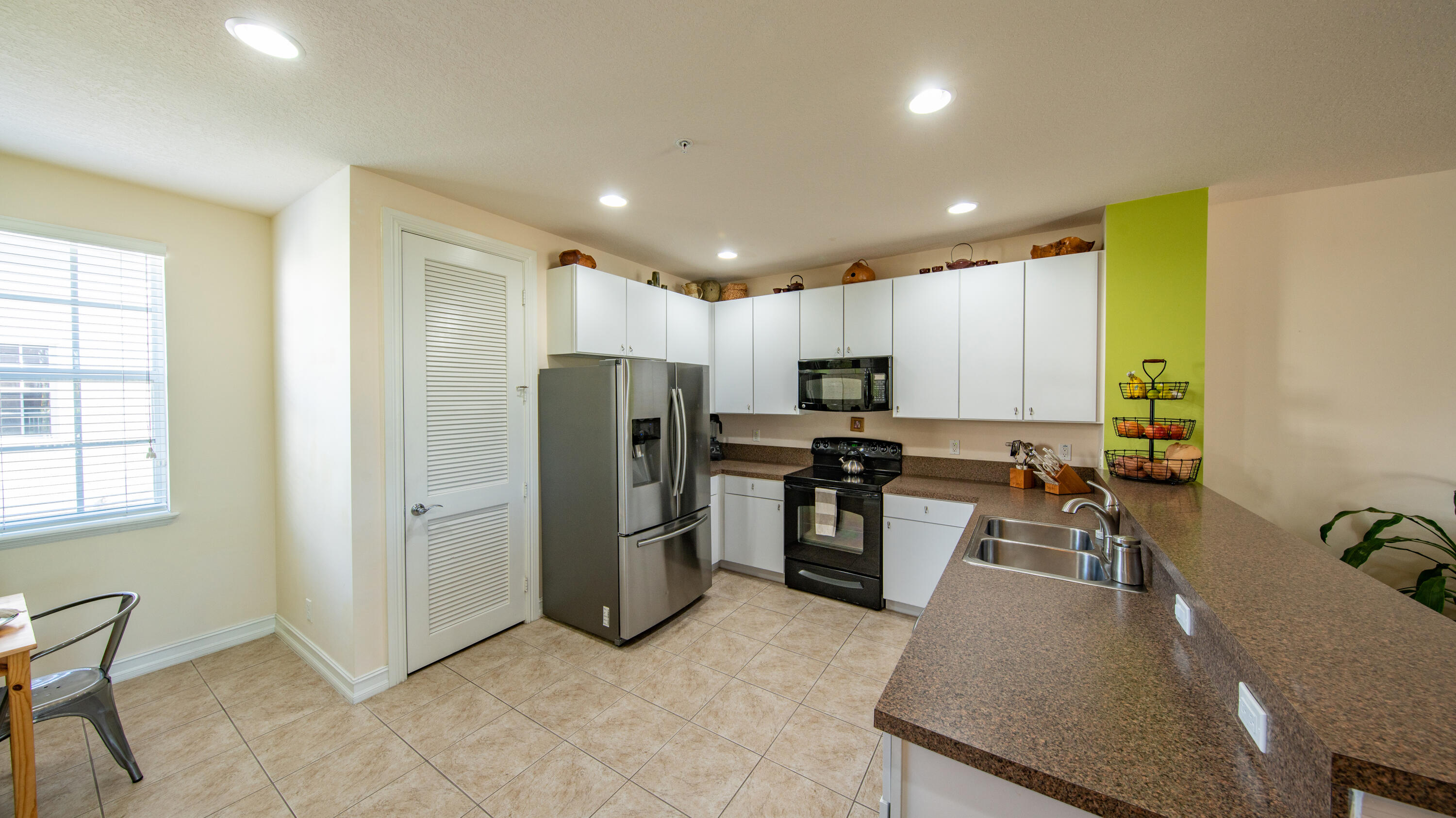 105 SW 2nd Avenue