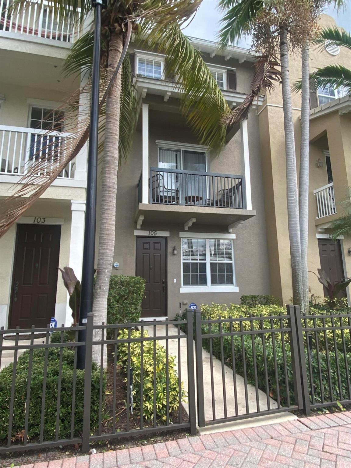 105 SW 2nd Avenue