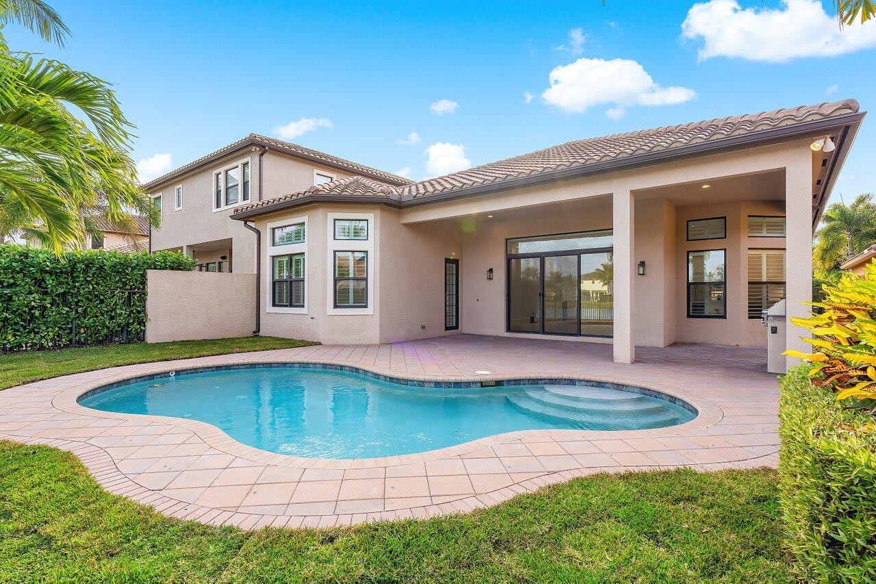 16566 Sagamore Bridge Way