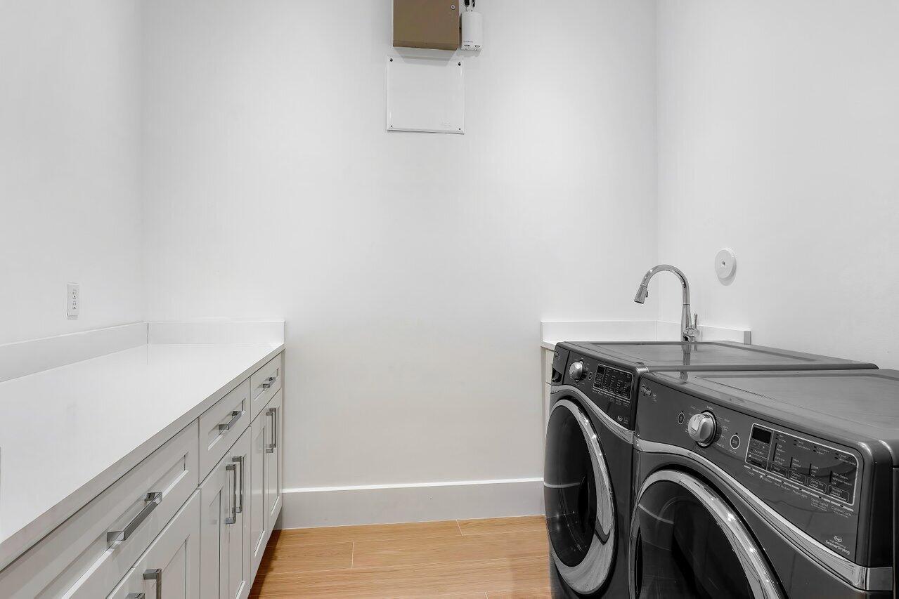 16566 Sagamore Bridge Way