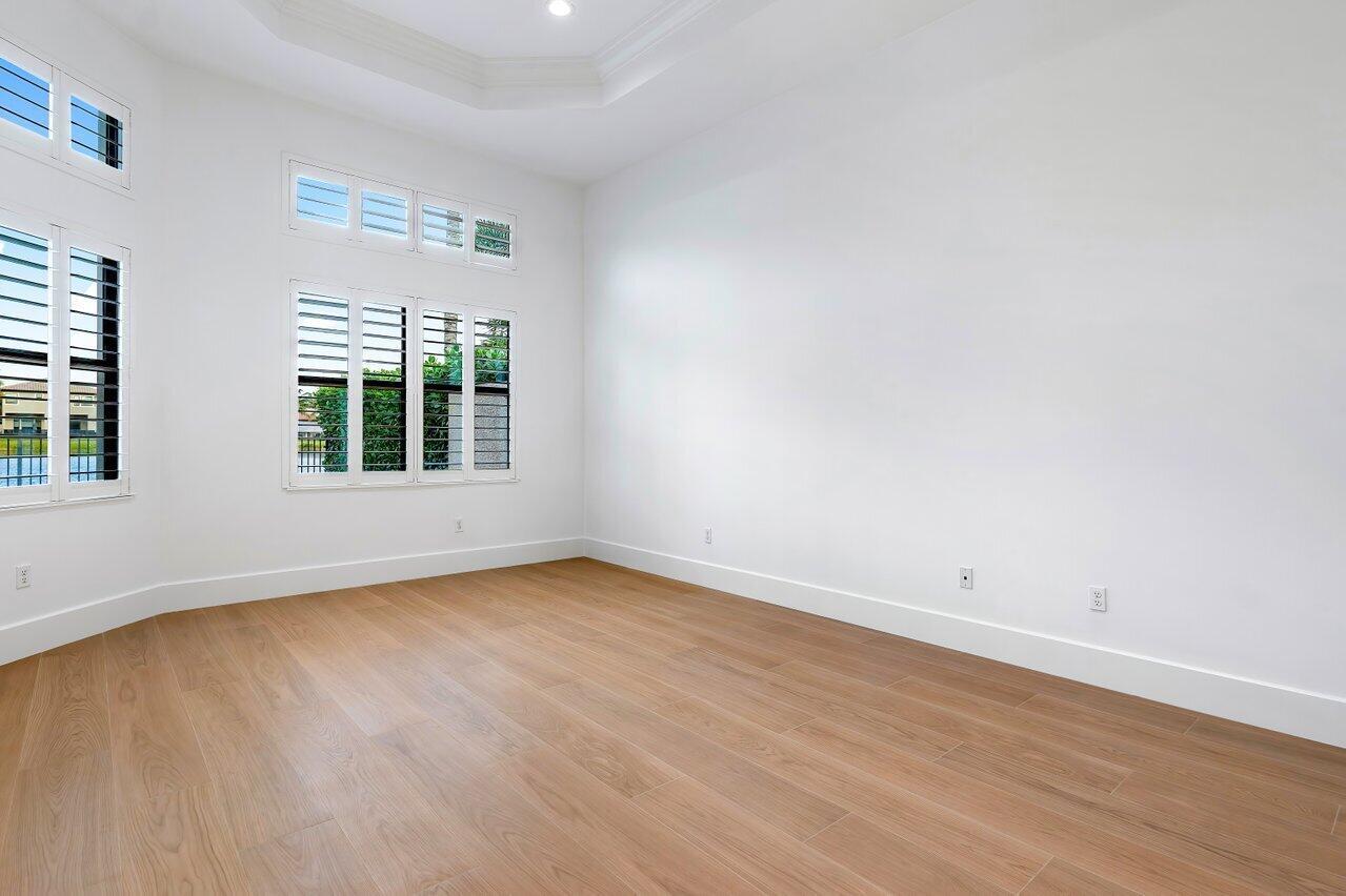 16566 Sagamore Bridge Way