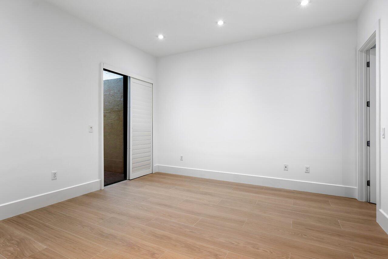 16566 Sagamore Bridge Way