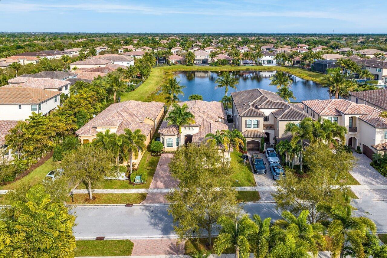 16566 Sagamore Bridge Way