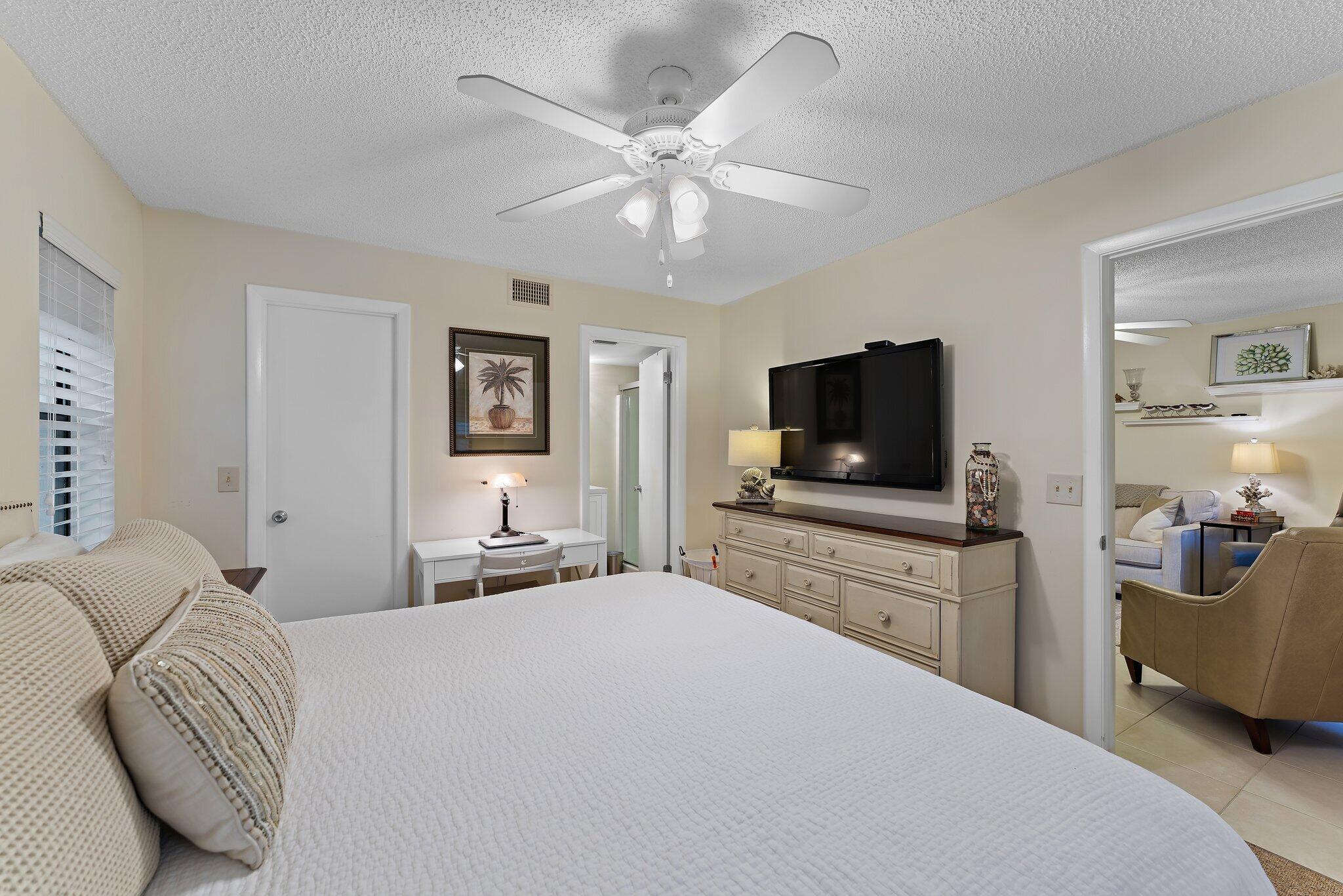 7281 Golf Colony Court 206