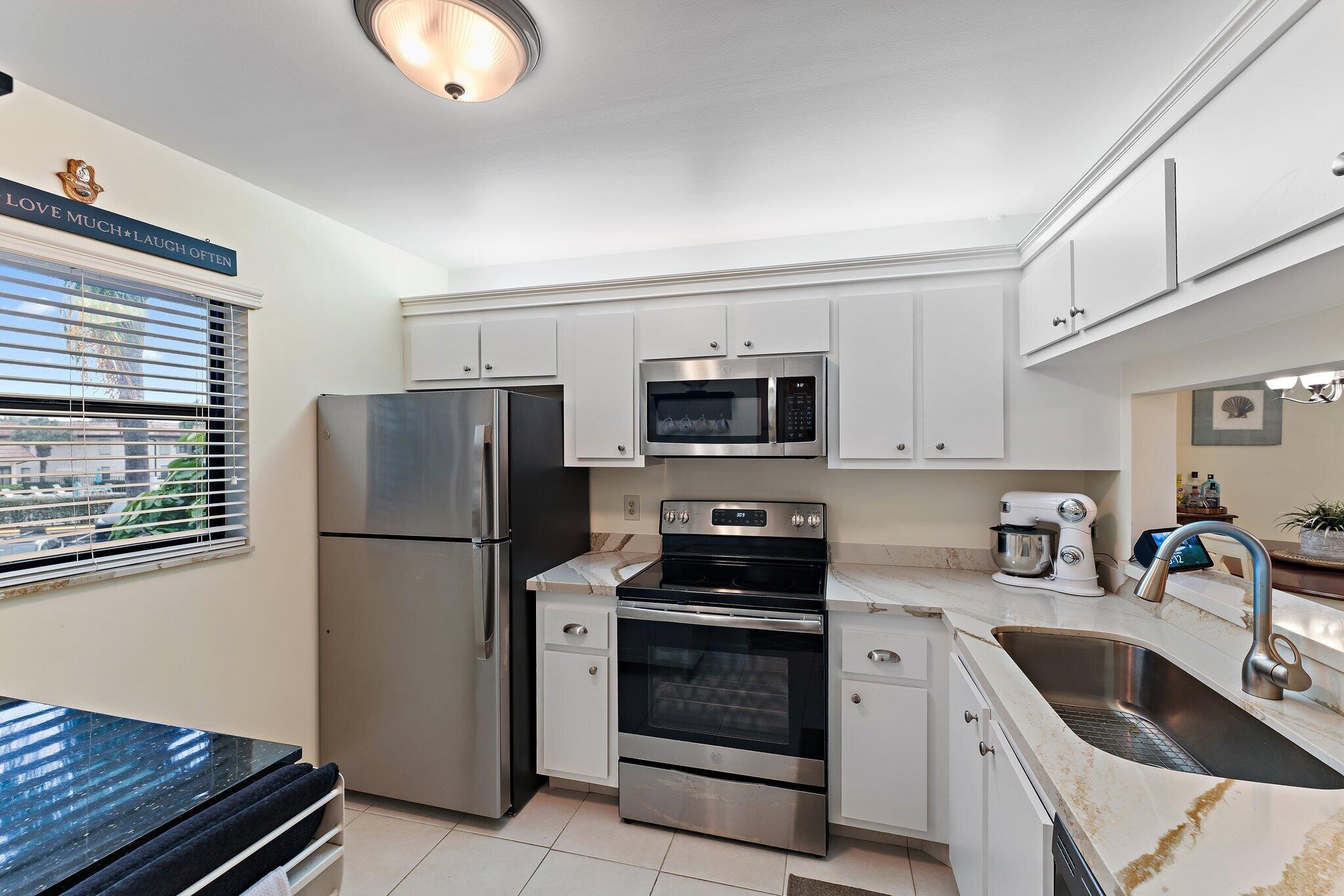 7281 Golf Colony Court 206
