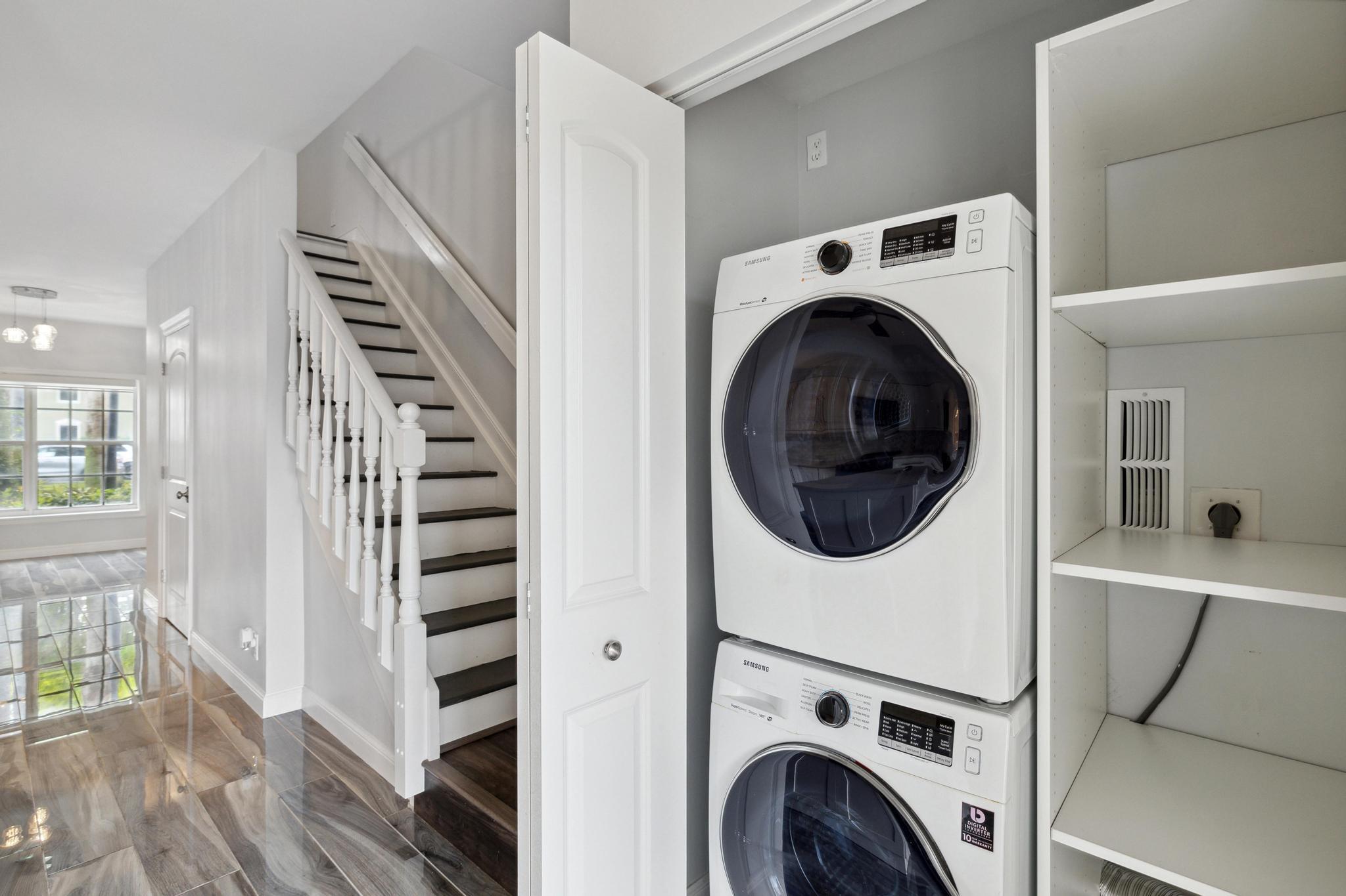 1075 Kokomo Key Lane