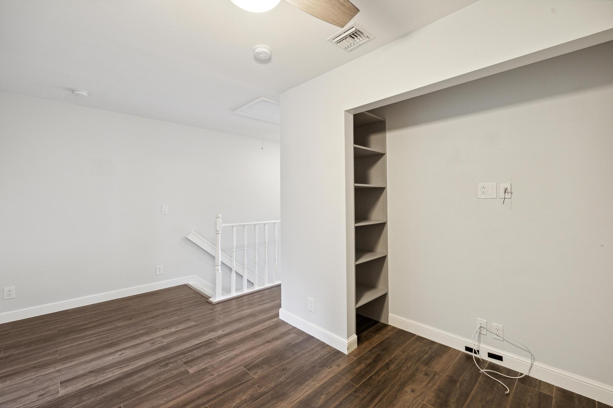 1075 Kokomo Key Lane