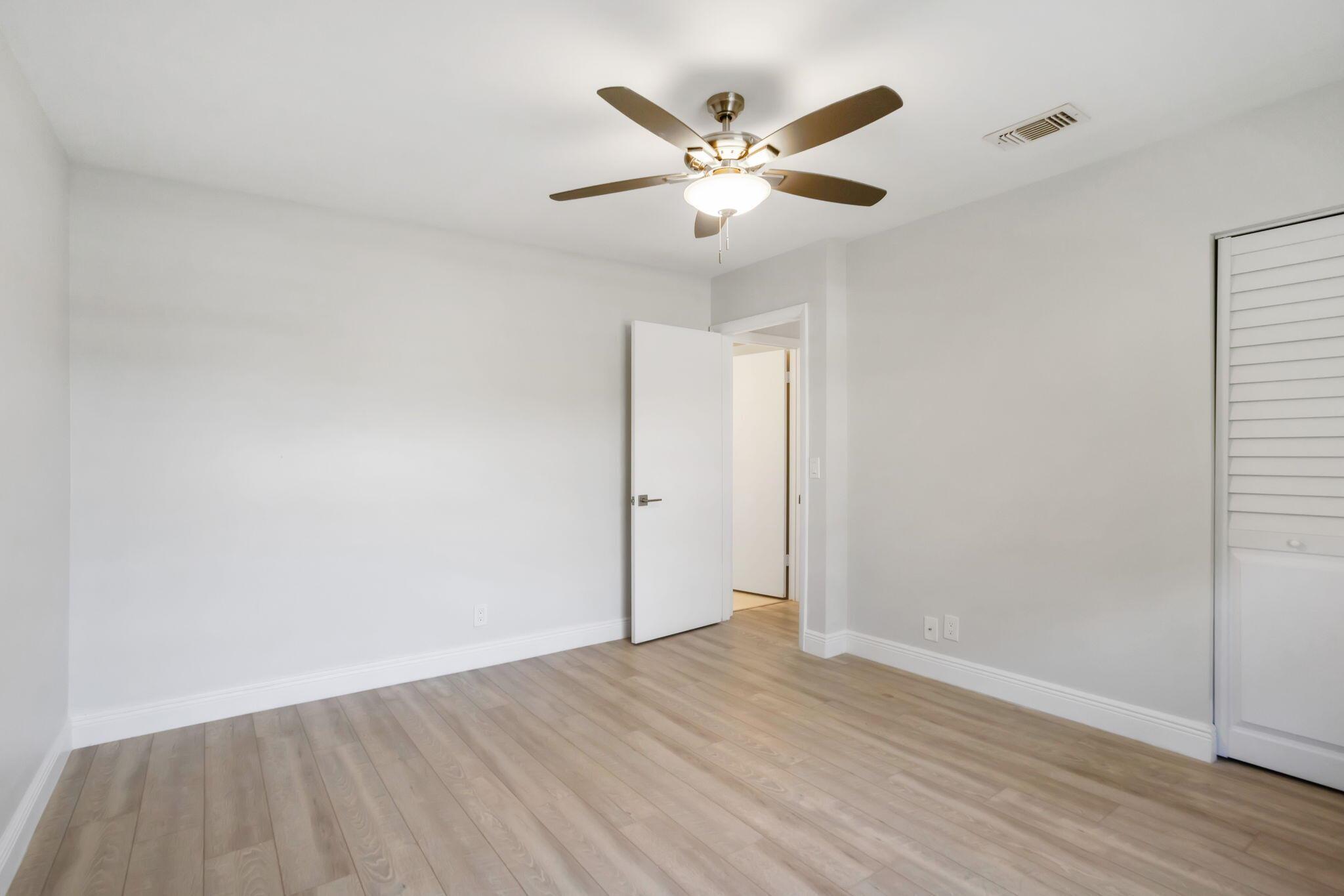 21365 Cypress Hammock 20l