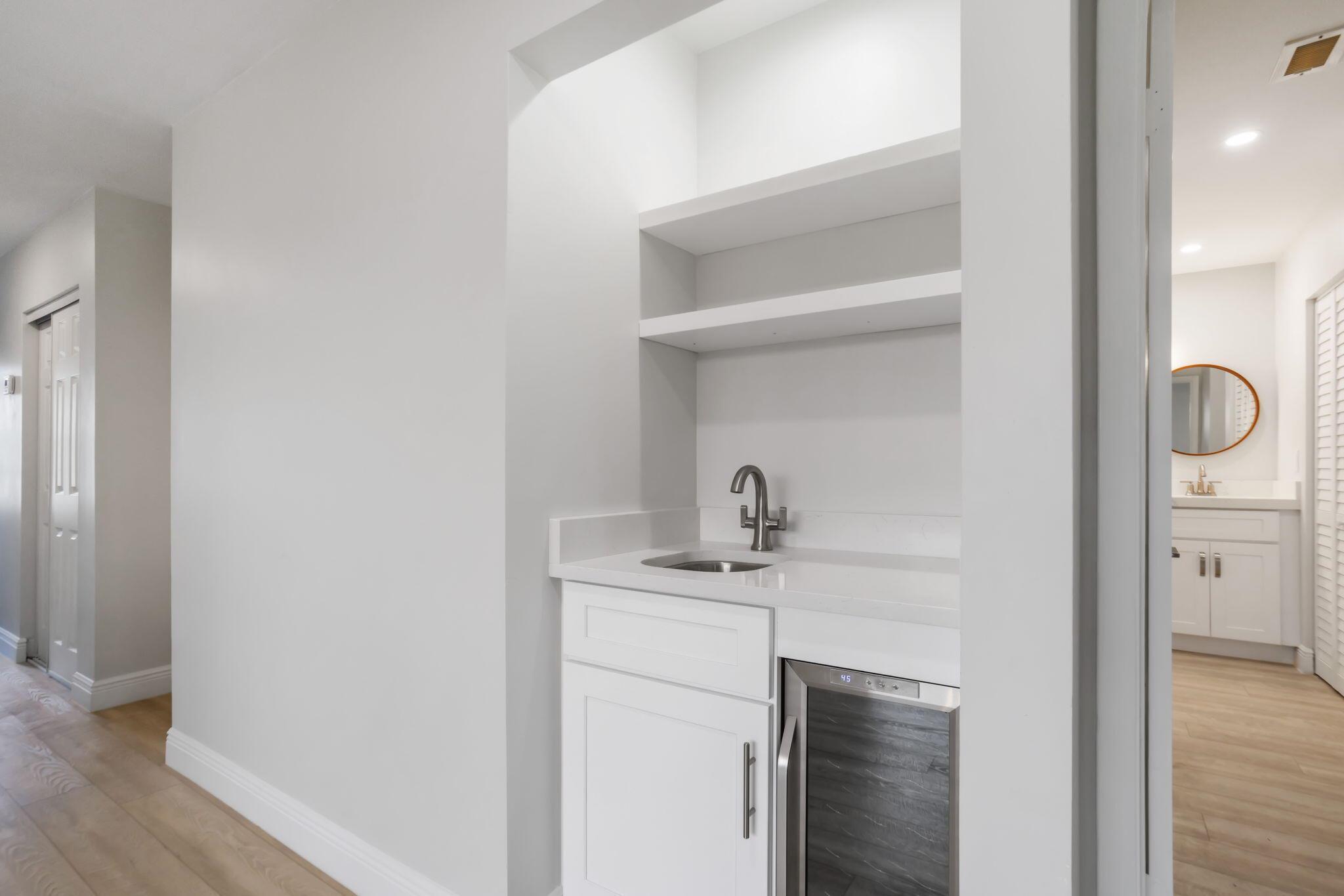 21365 Cypress Hammock 20l