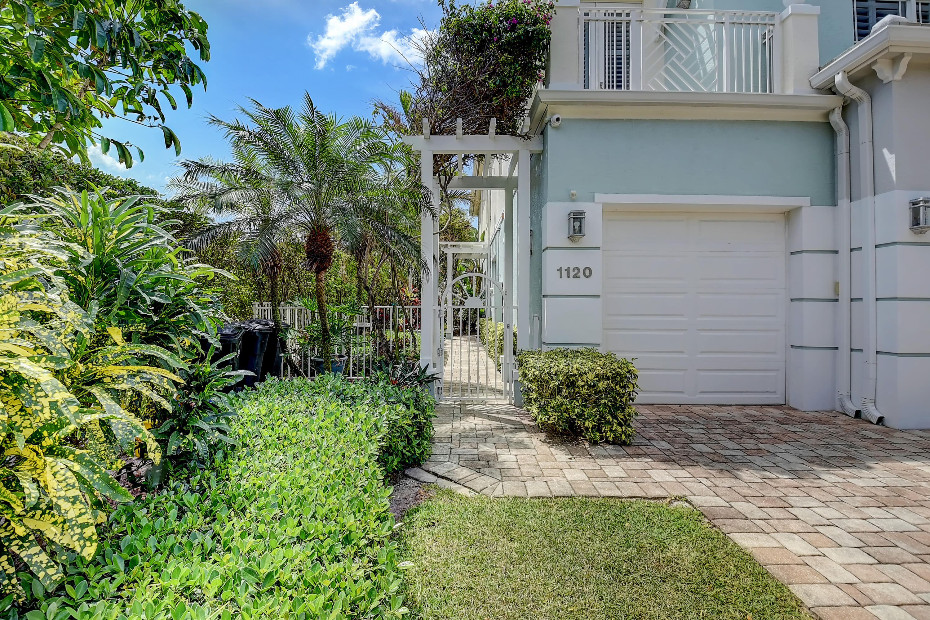 1120 Ocean Terrace