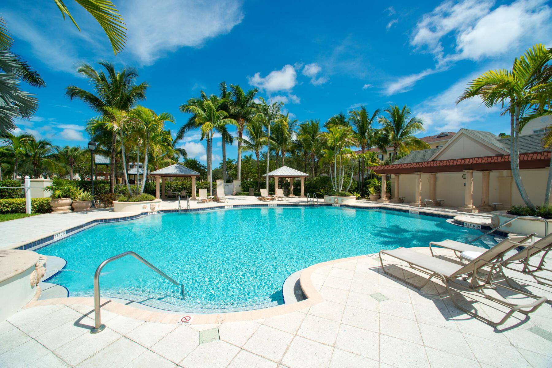 275 Murcia Drive 309