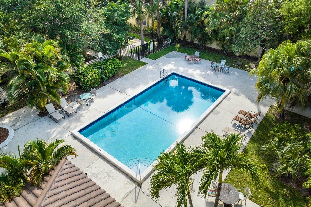 22346 Pineapple Walk Drive