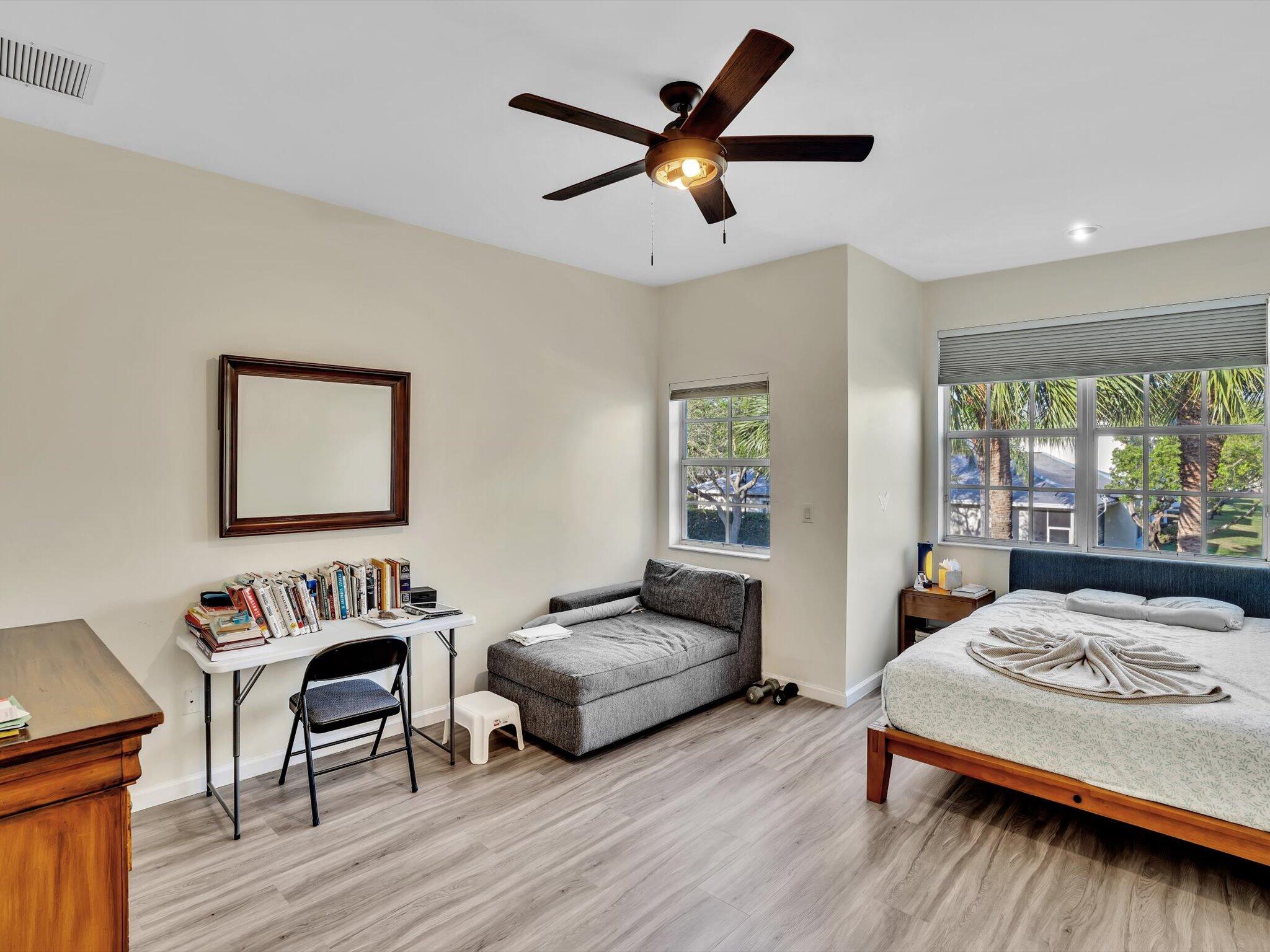 6407 Bella Circle 403