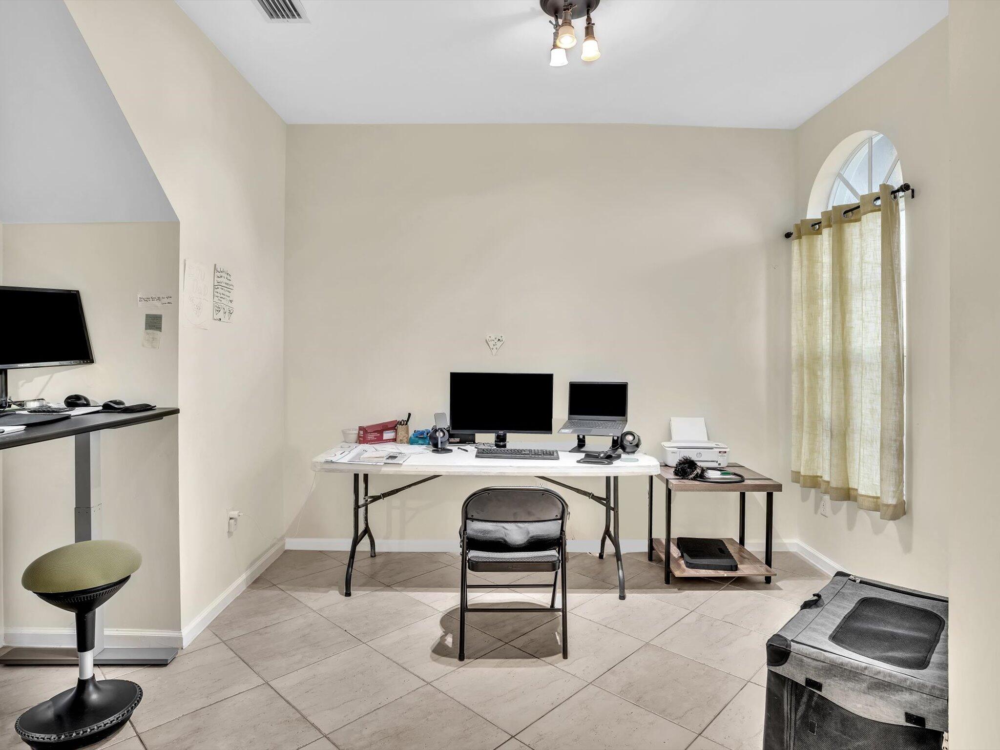 6407 Bella Circle 403