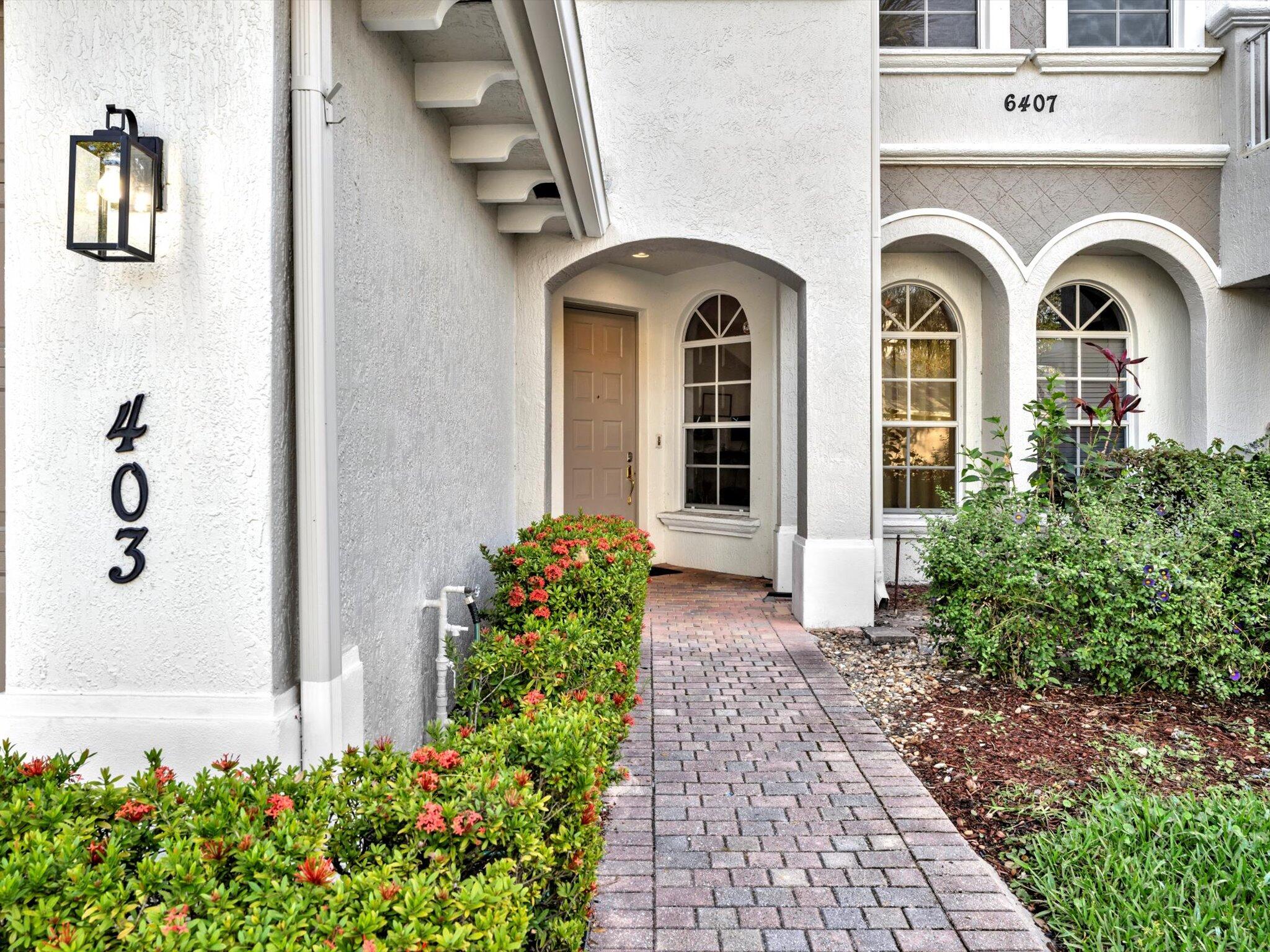 6407 Bella Circle 403