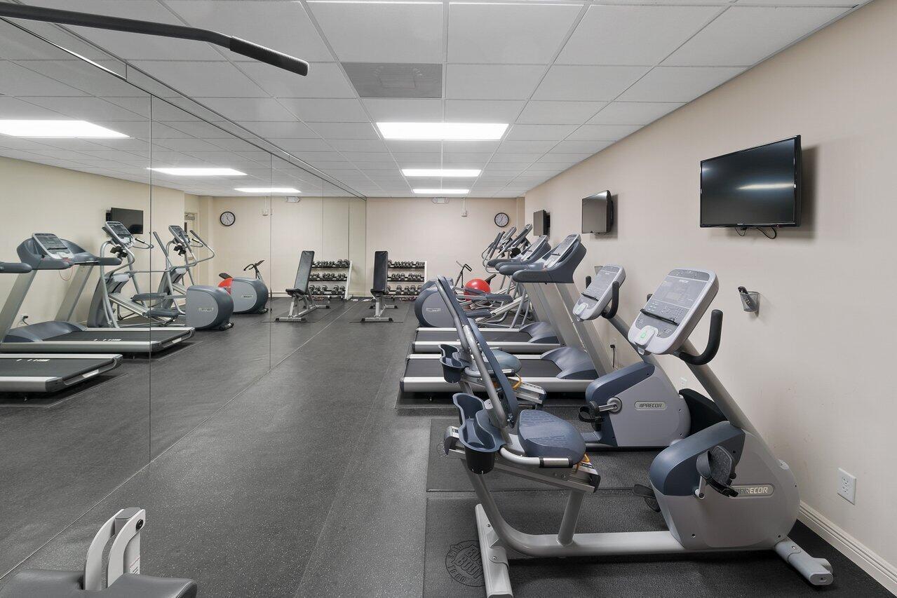 700 S Ocean Boulevard 504