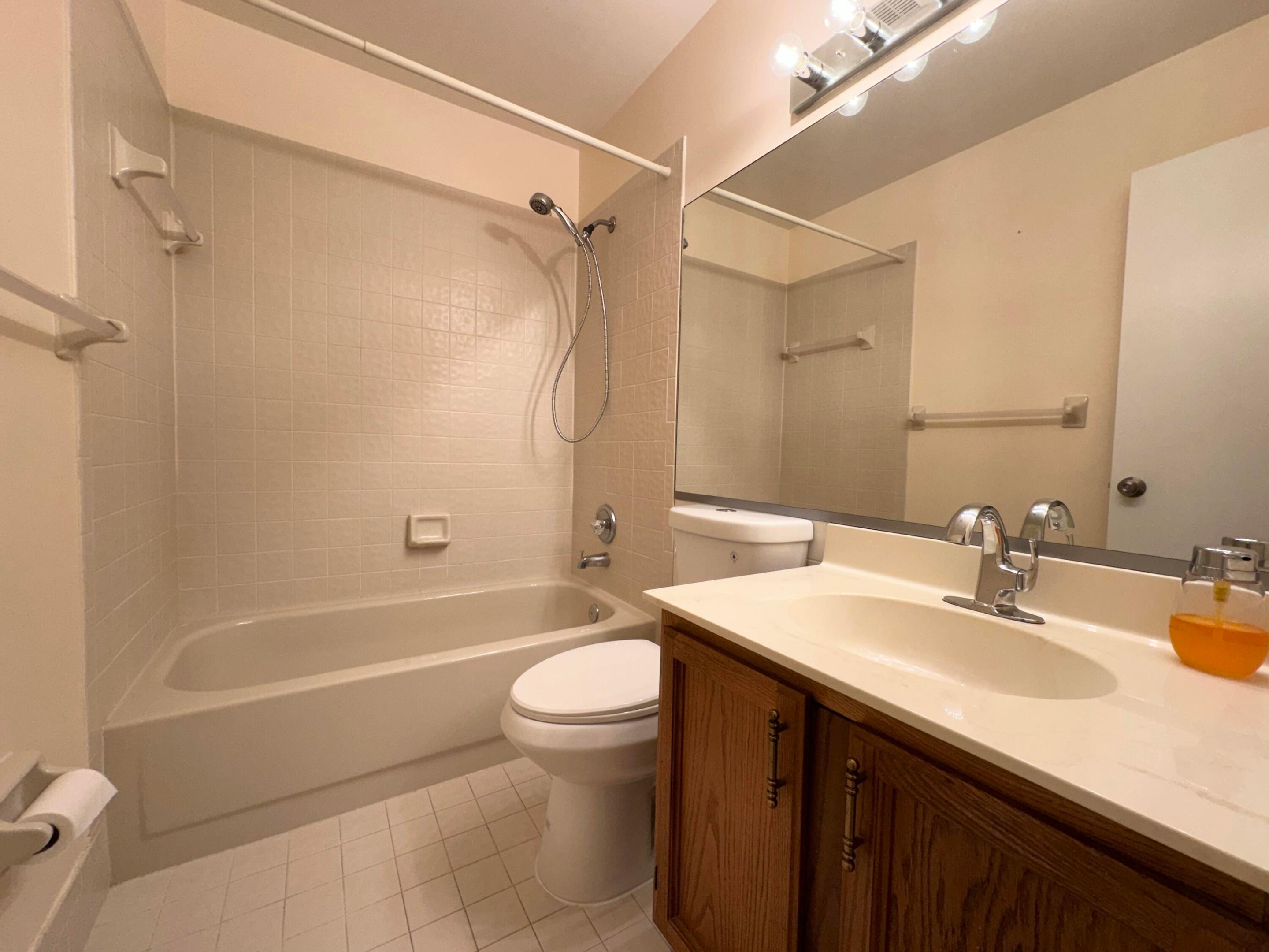 2245 SW 22nd Avenue 2010