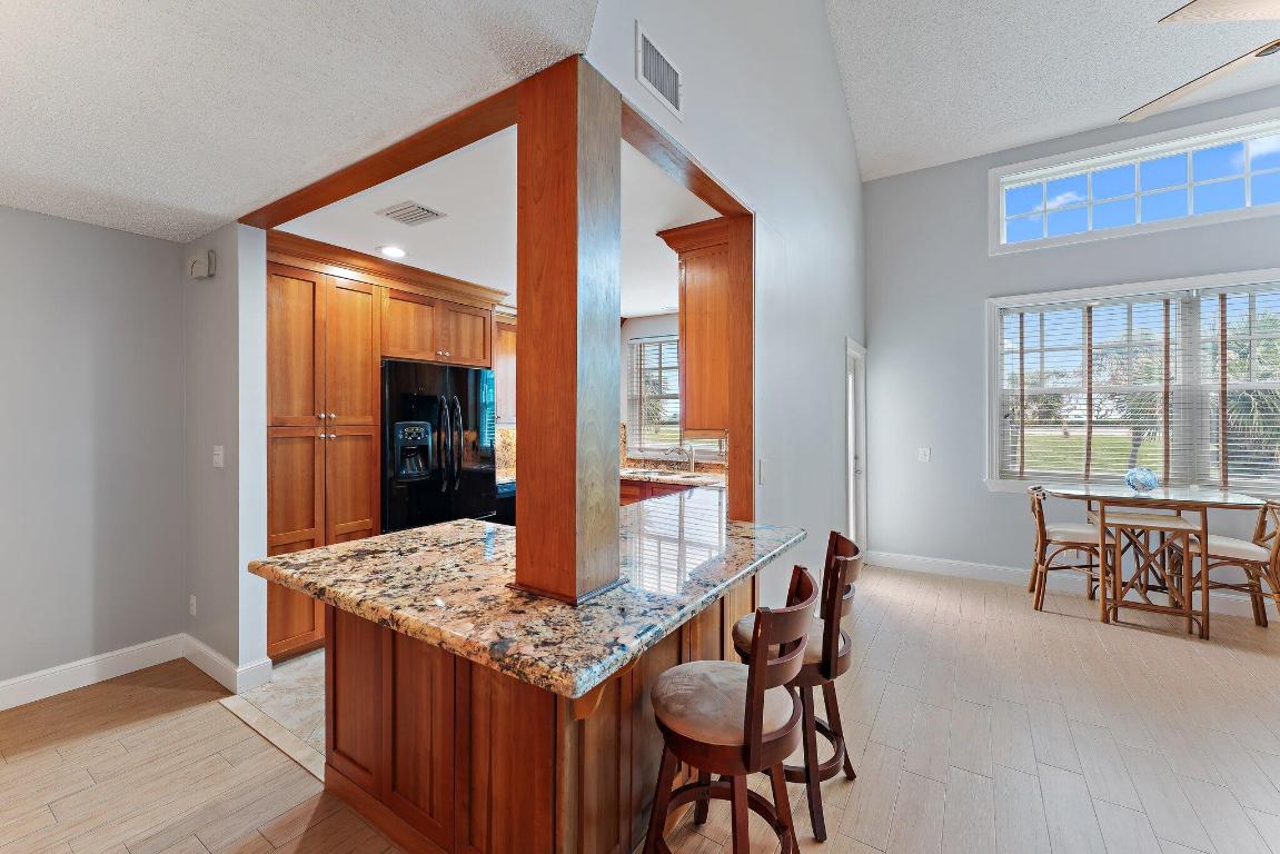 305 Mainsail Circle