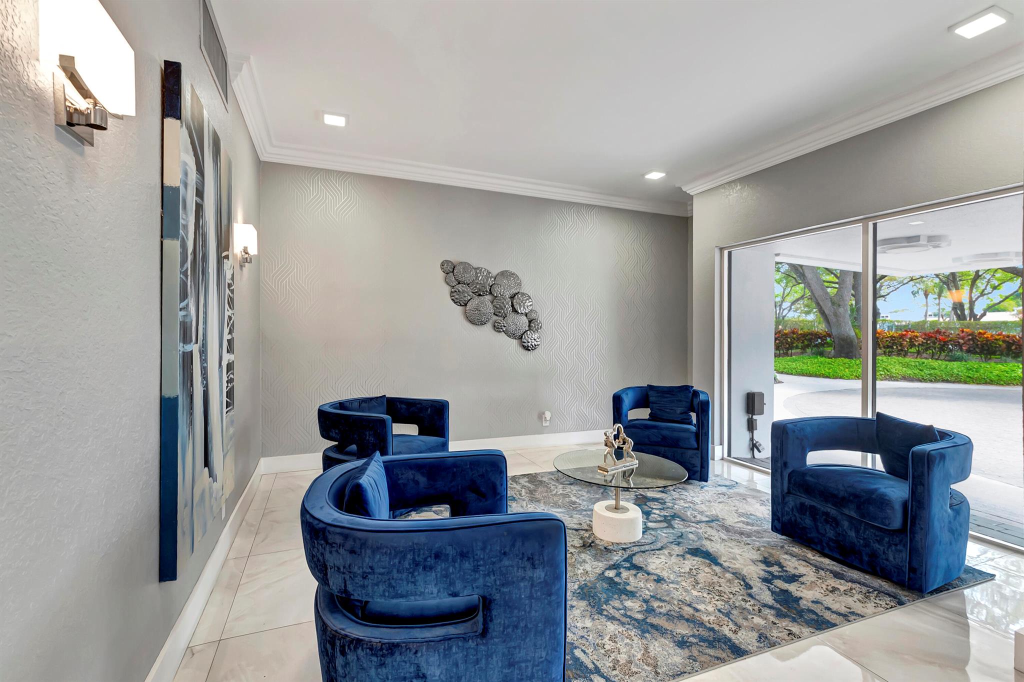 7819 Lakeside Boulevard 852