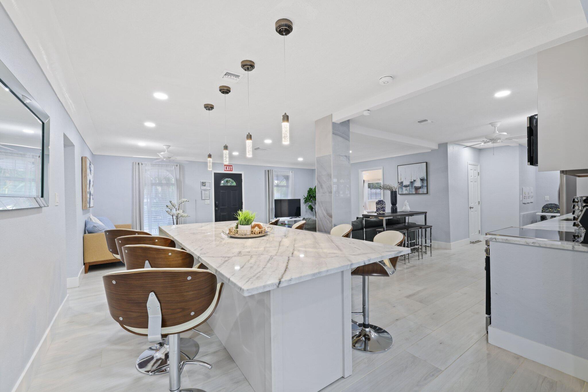 1411 SE 7th Court
