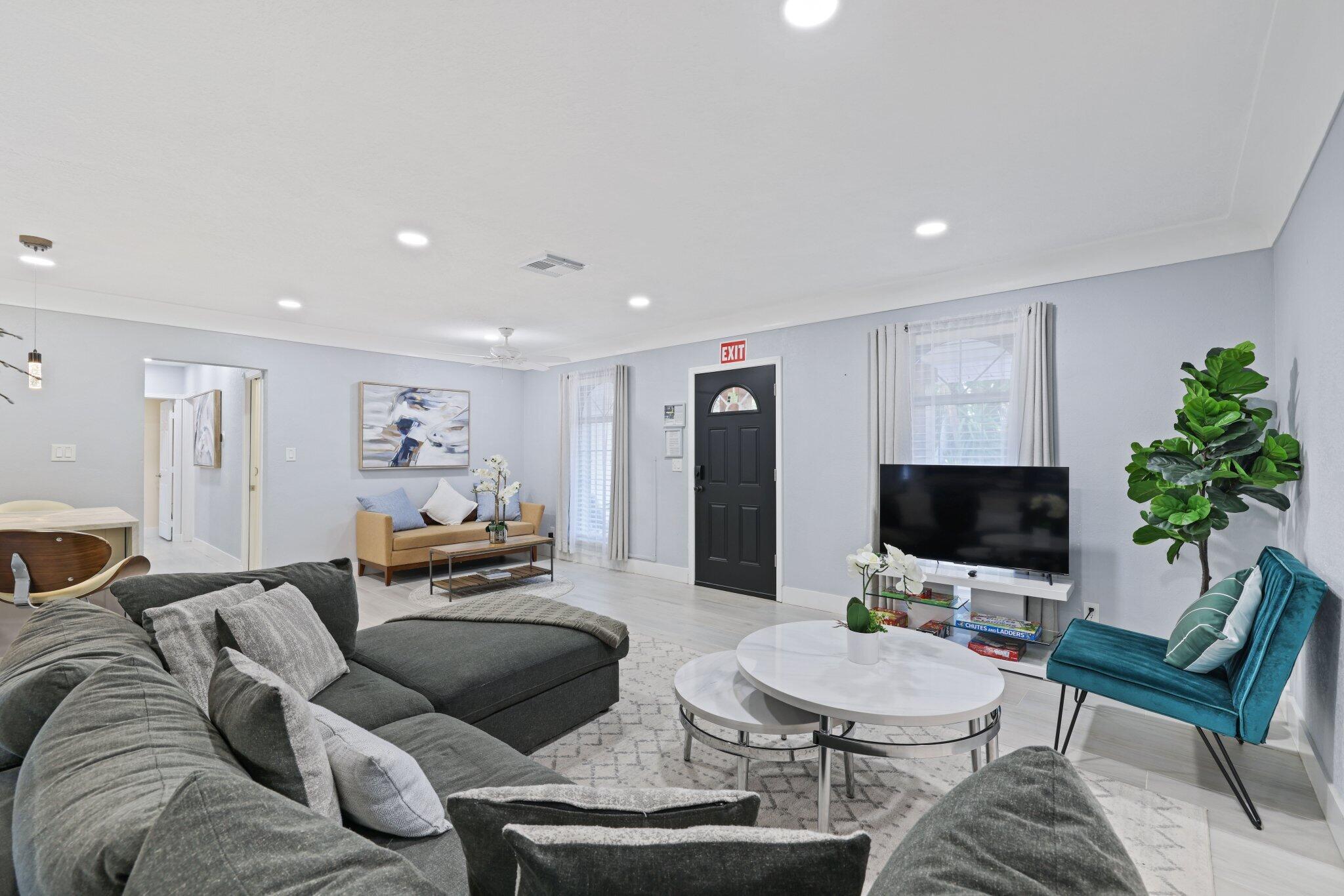 1411 SE 7th Court