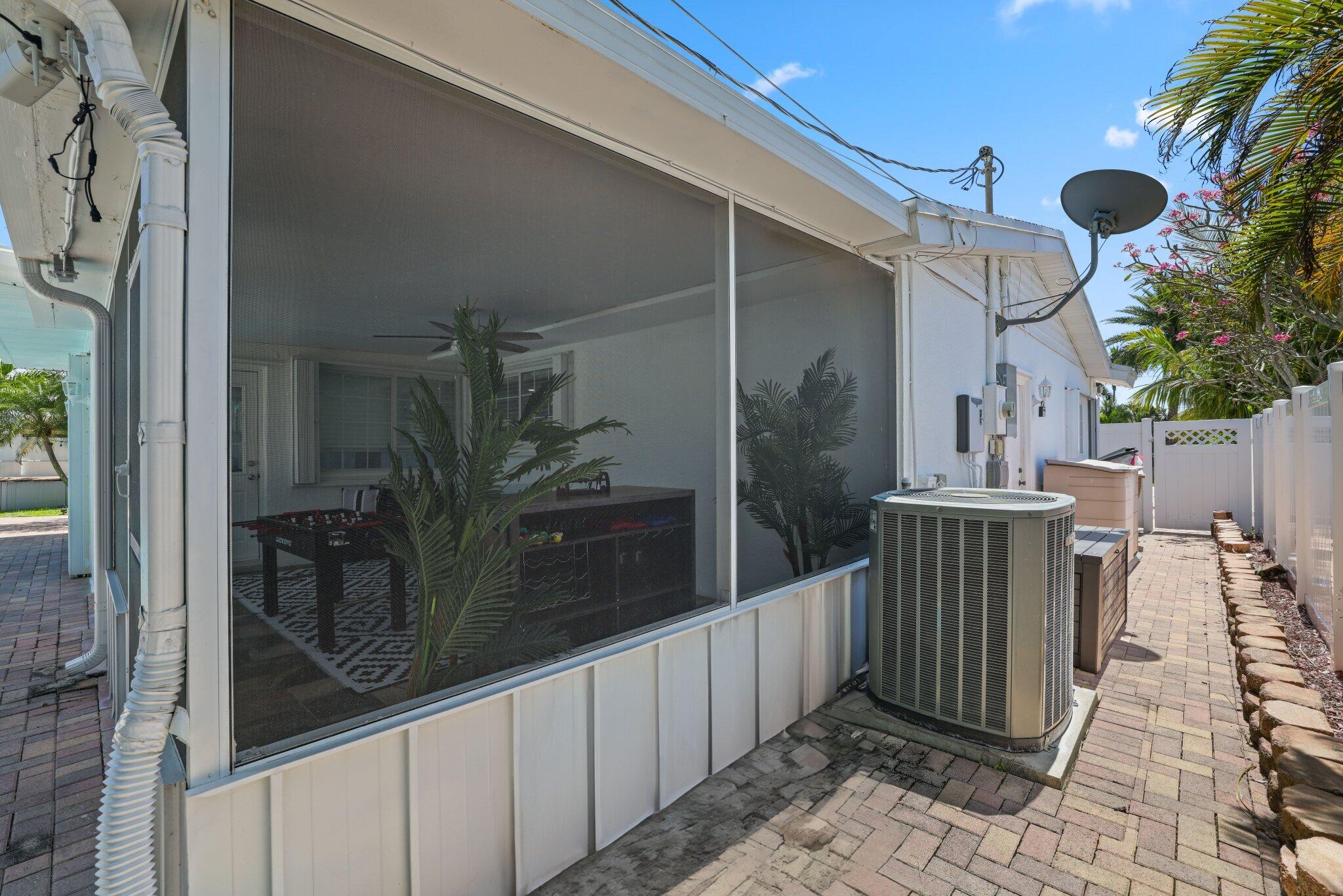 1411 SE 7th Court