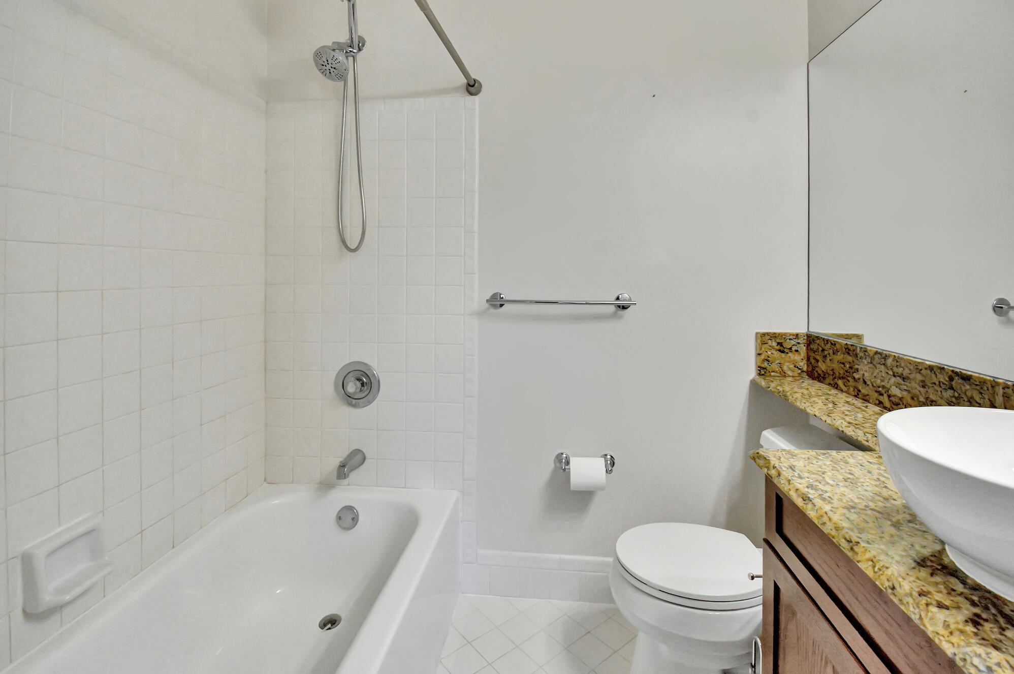 1068 E Jeffery Street