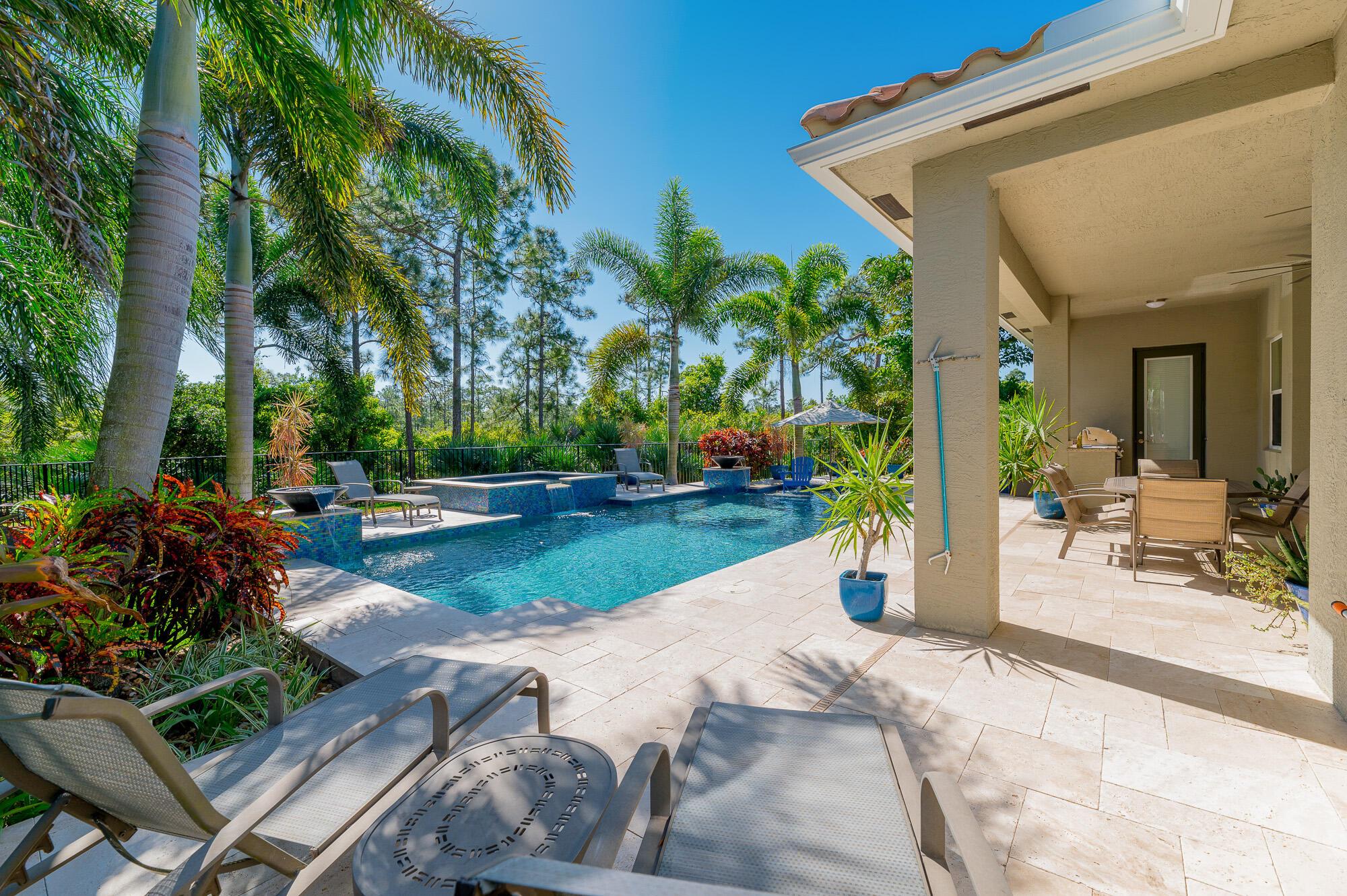 6447 SW Key Deer Lane