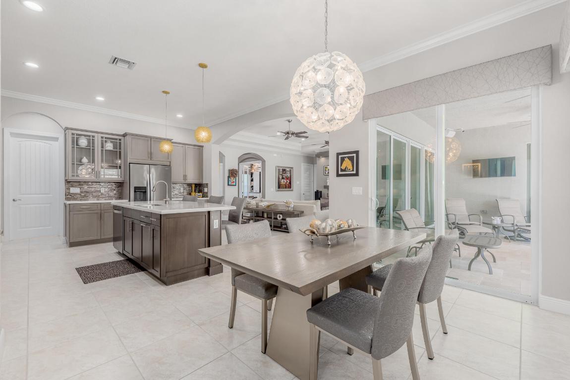 6447 SW Key Deer Lane