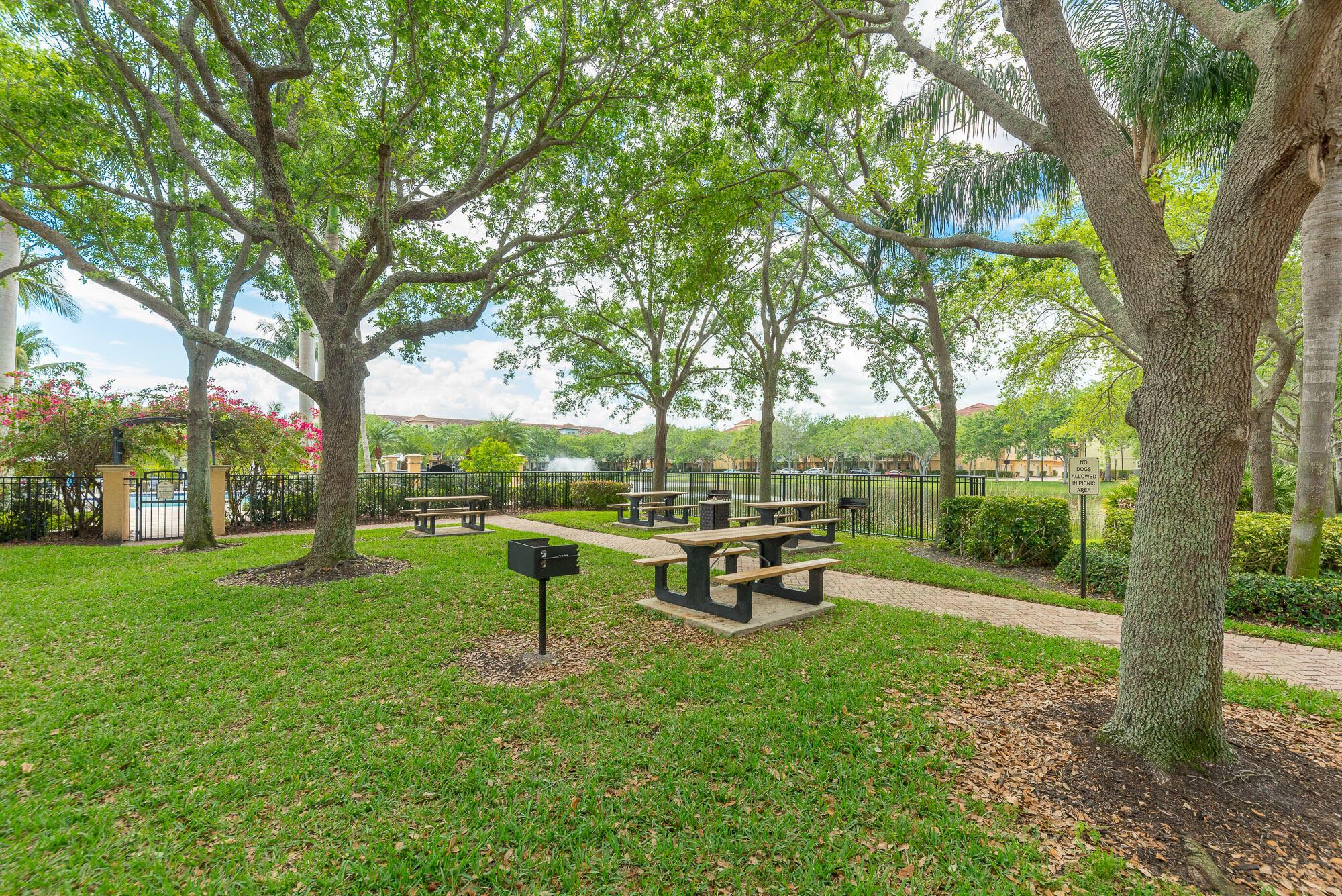 2442 San Pietro Circle