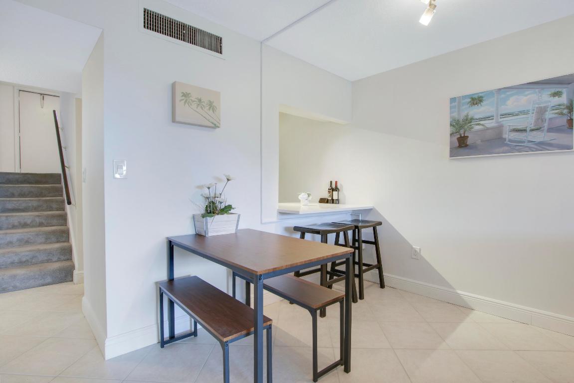 755 Dotterel Road 1101