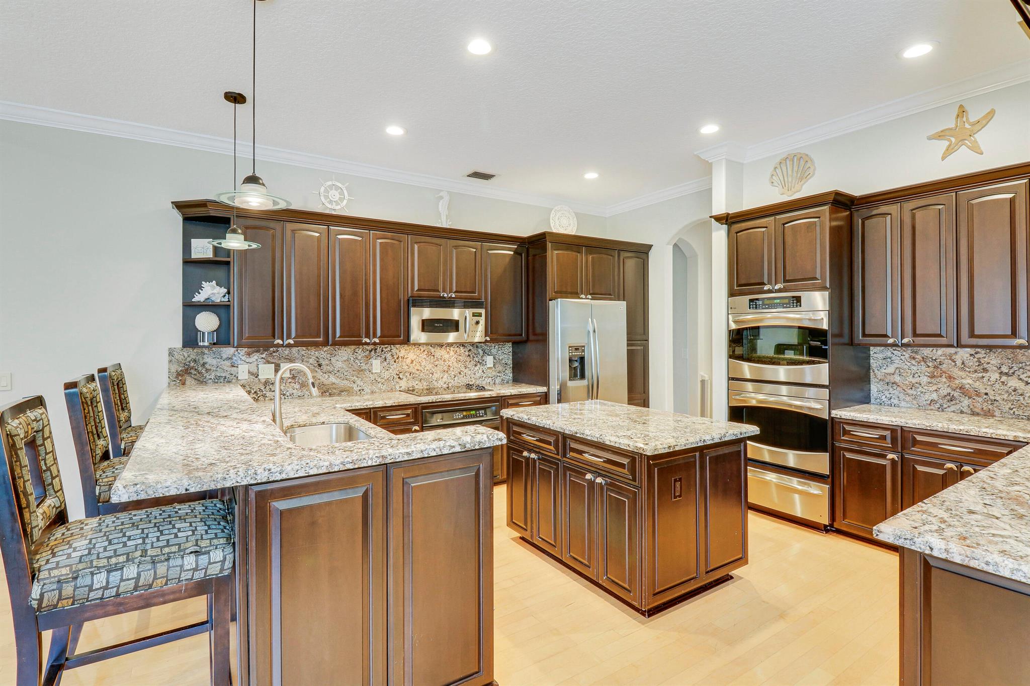 8369 Man O War Road