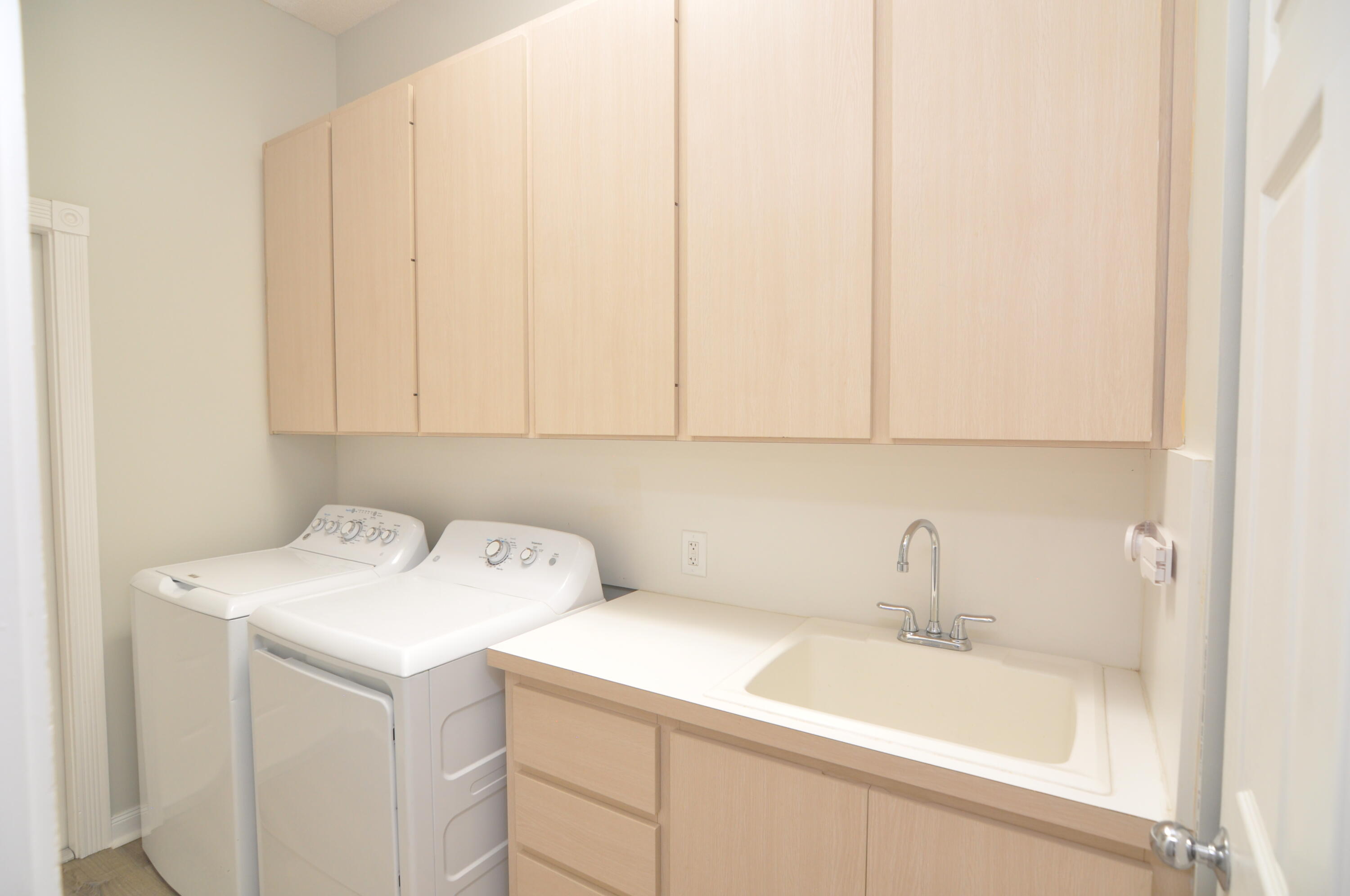 393 Kelsey Park Drive