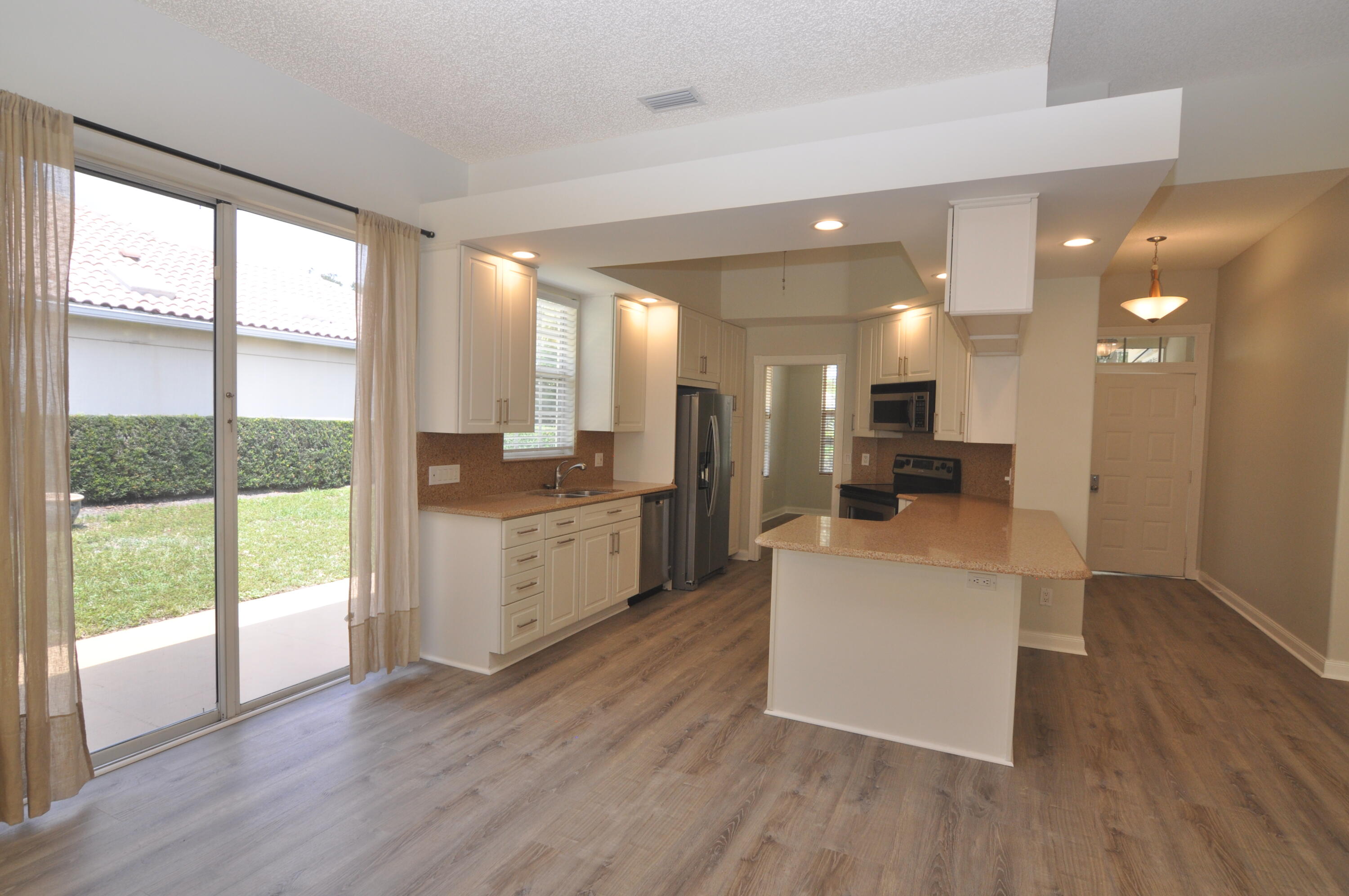 393 Kelsey Park Drive