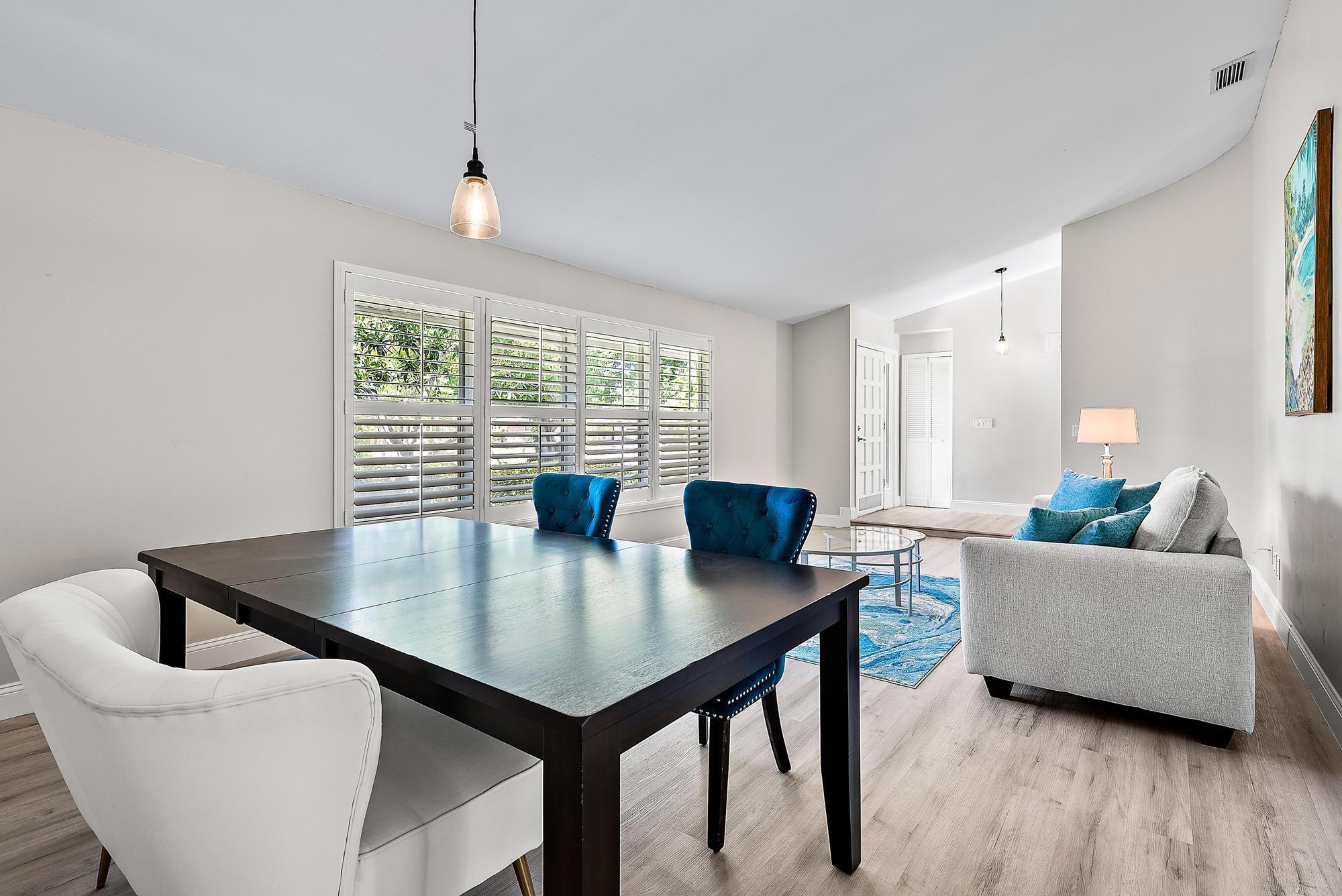 2001 SE Hanford Road