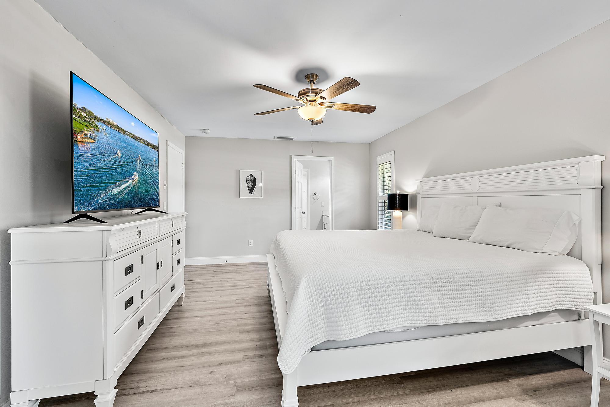 2001 SE Hanford Road