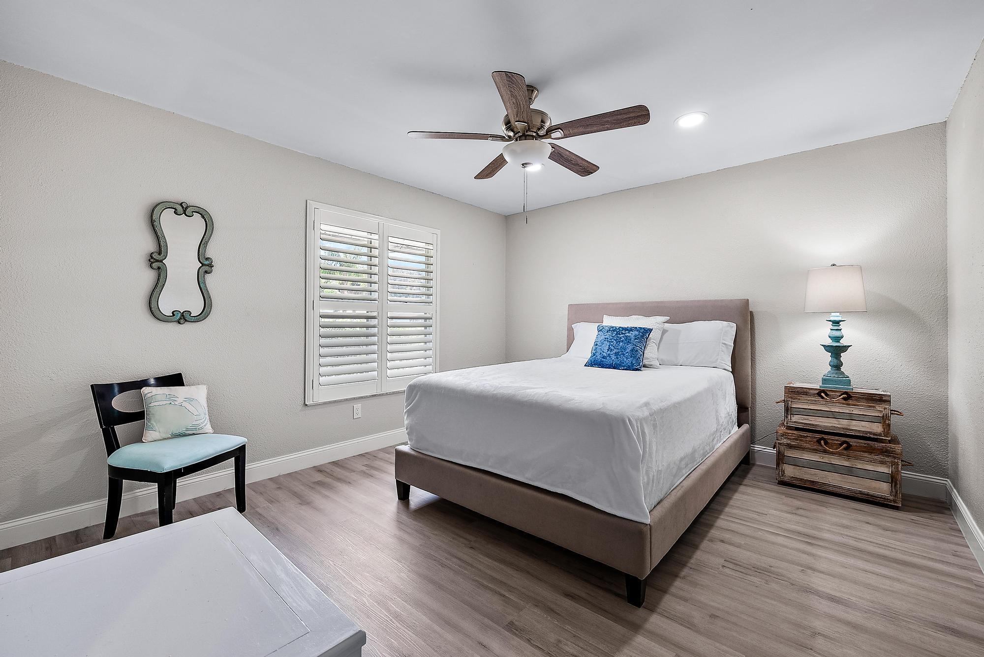 2001 SE Hanford Road